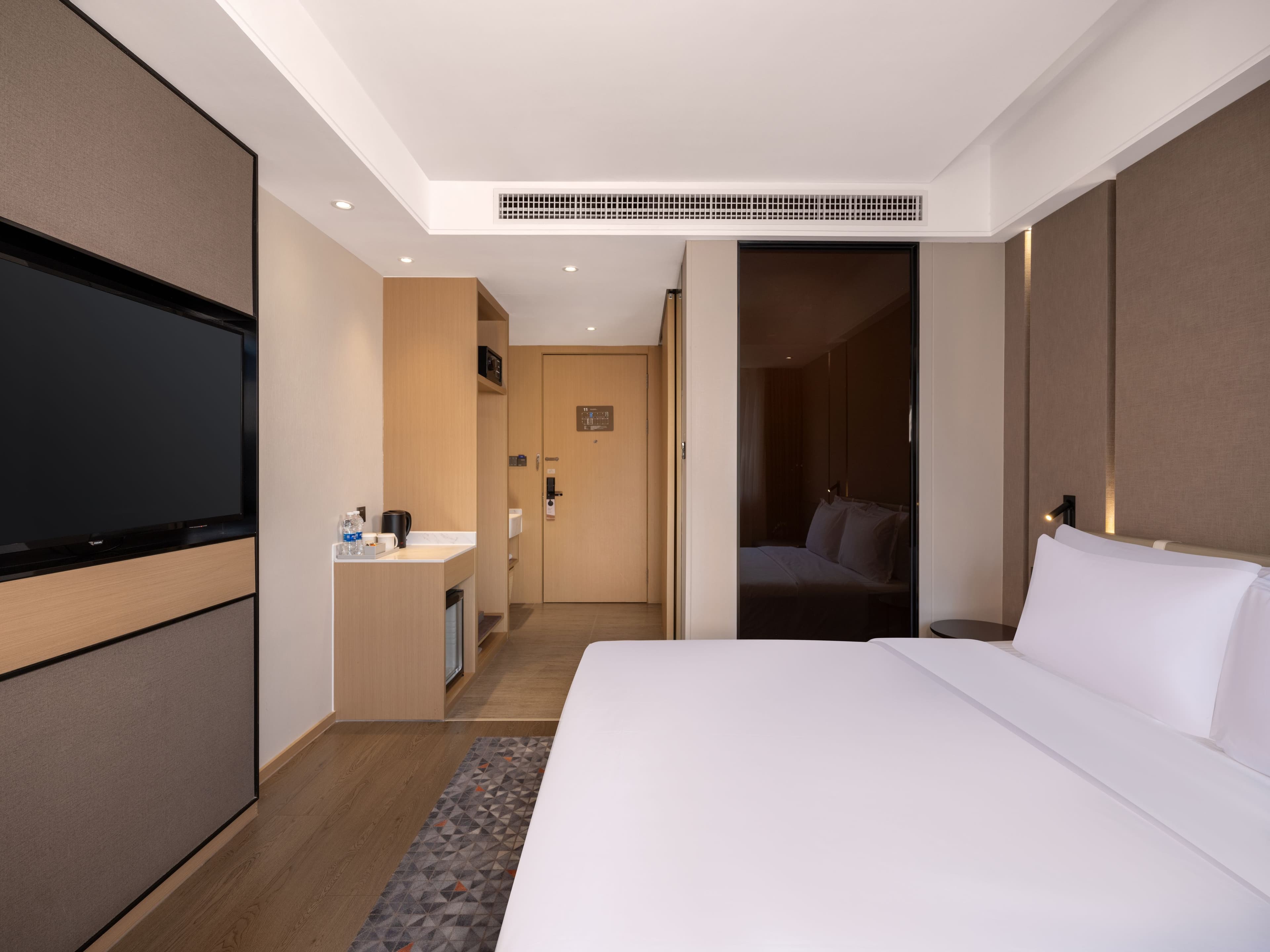 Holiday Inn Express Zhuhai Grand Theater - Image 4