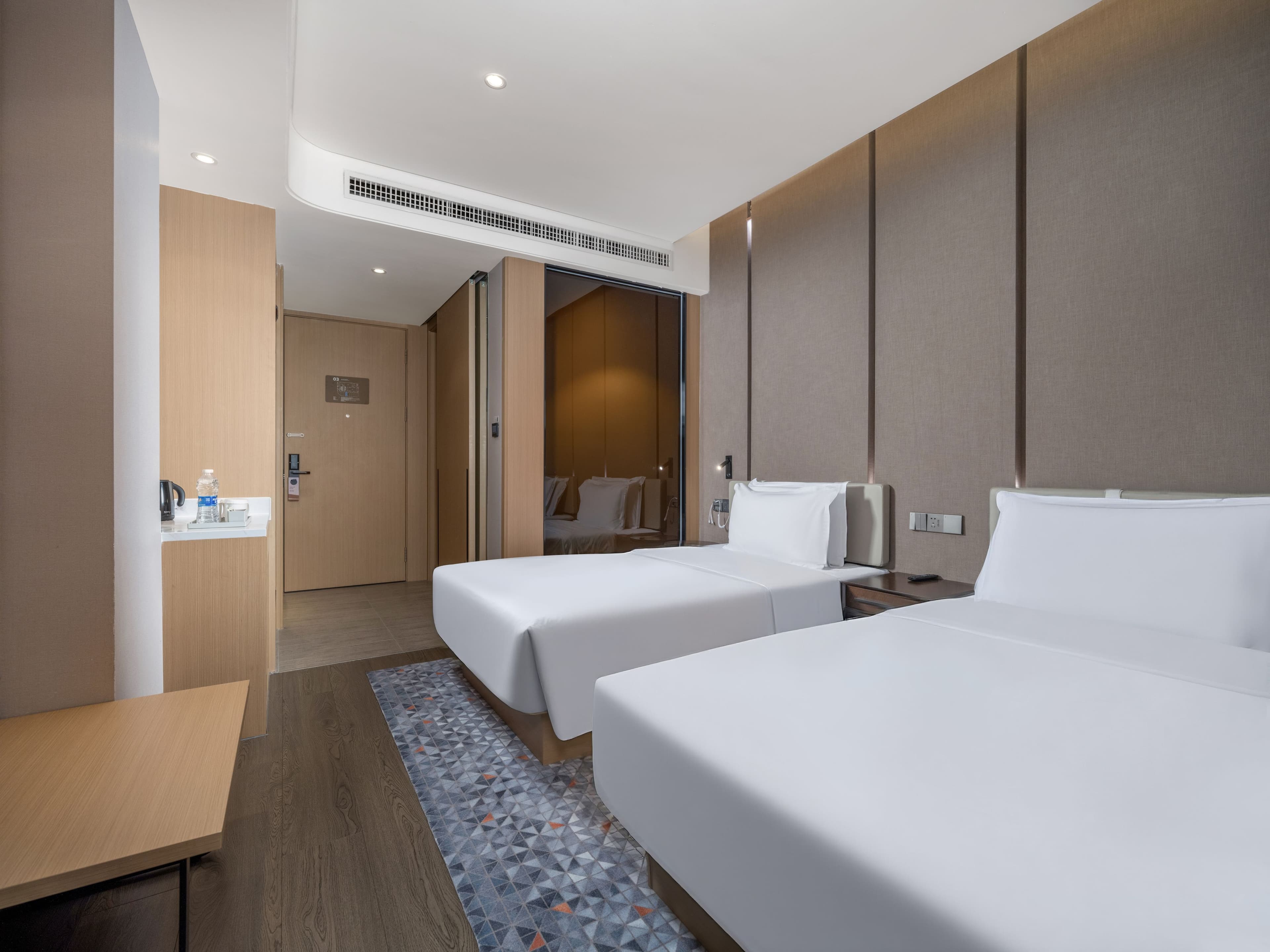 Holiday Inn Express Zhuhai Grand Theater - Image 5