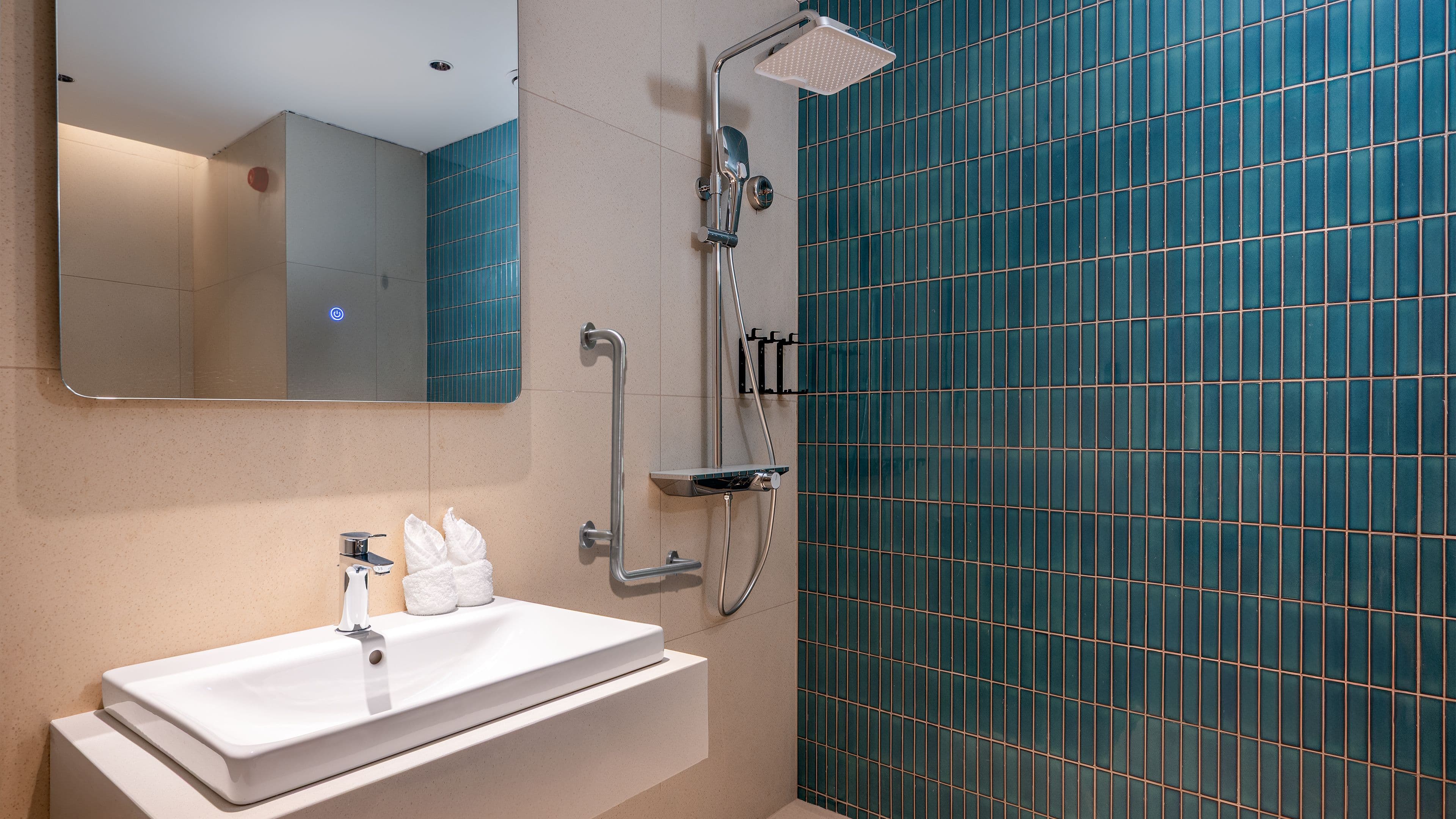 Holiday Inn Express Ziyang City Center — 13