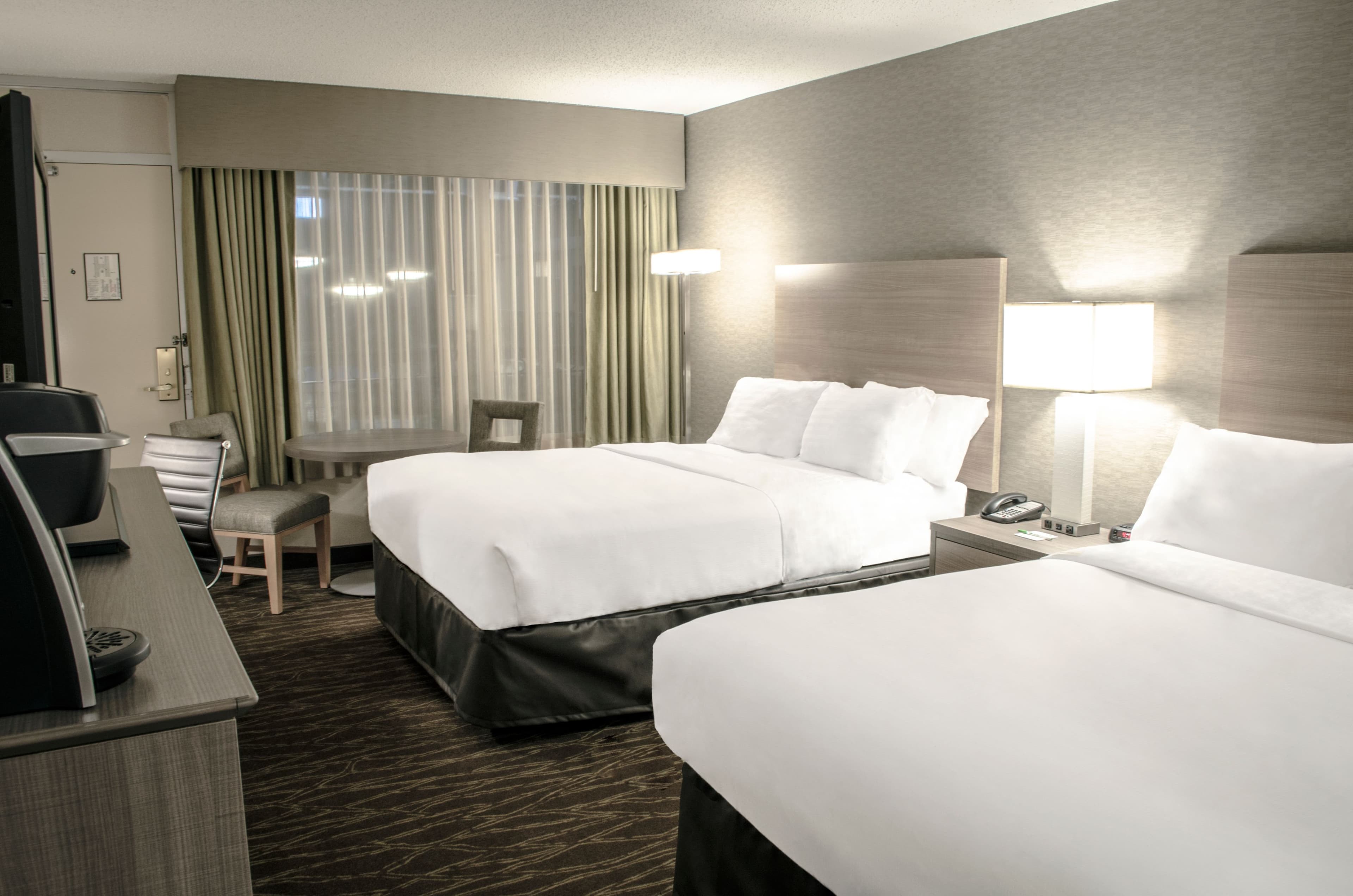 Holiday Inn Fargo — 19