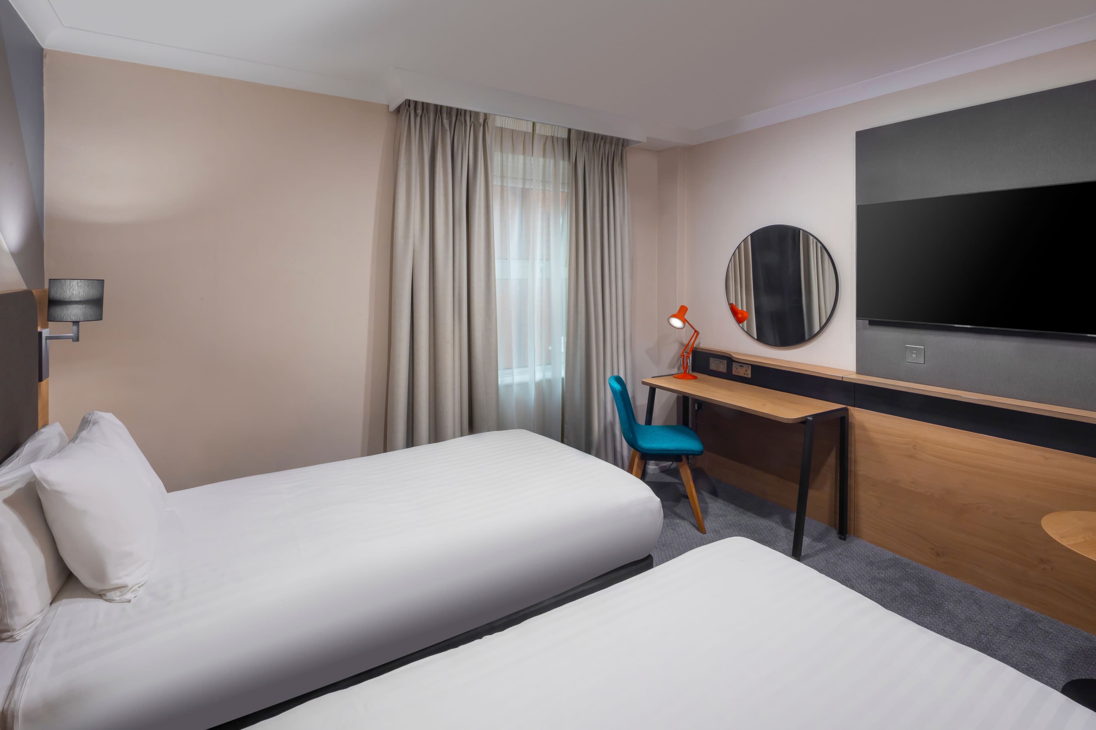 Holiday Inn Farnborough — 29