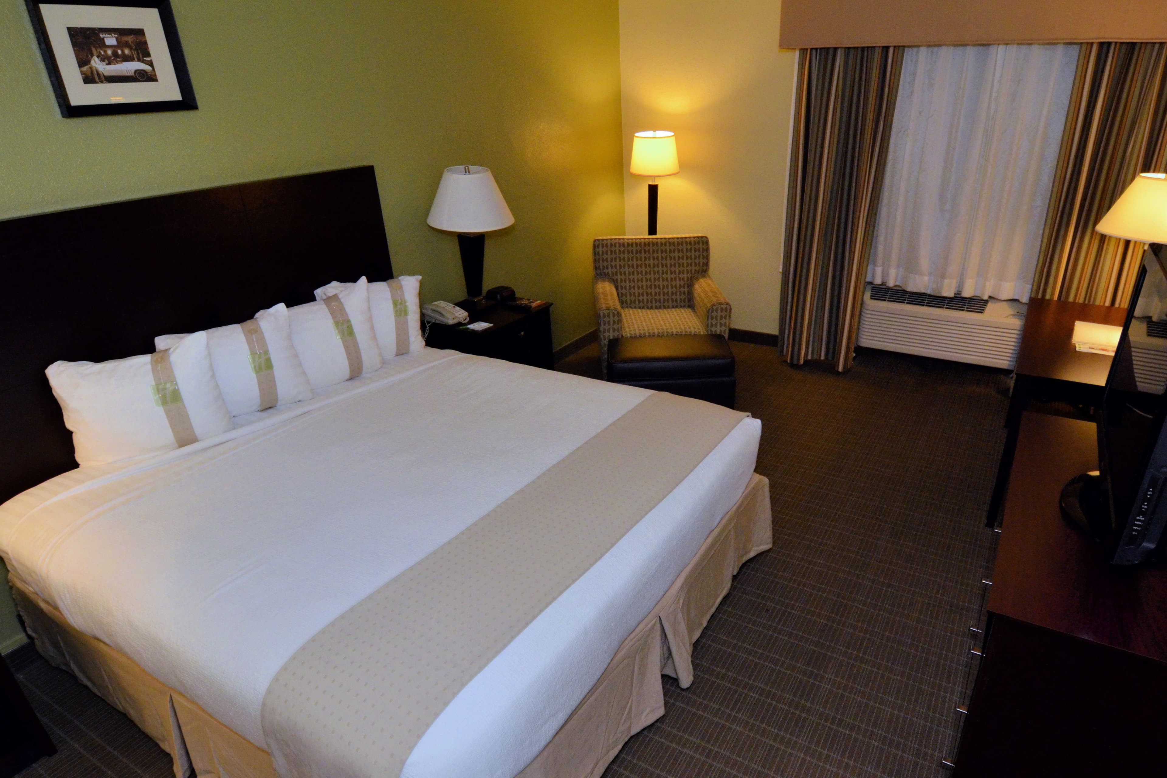 Holiday Inn Fort Myers - Downtown Area - Image 2
