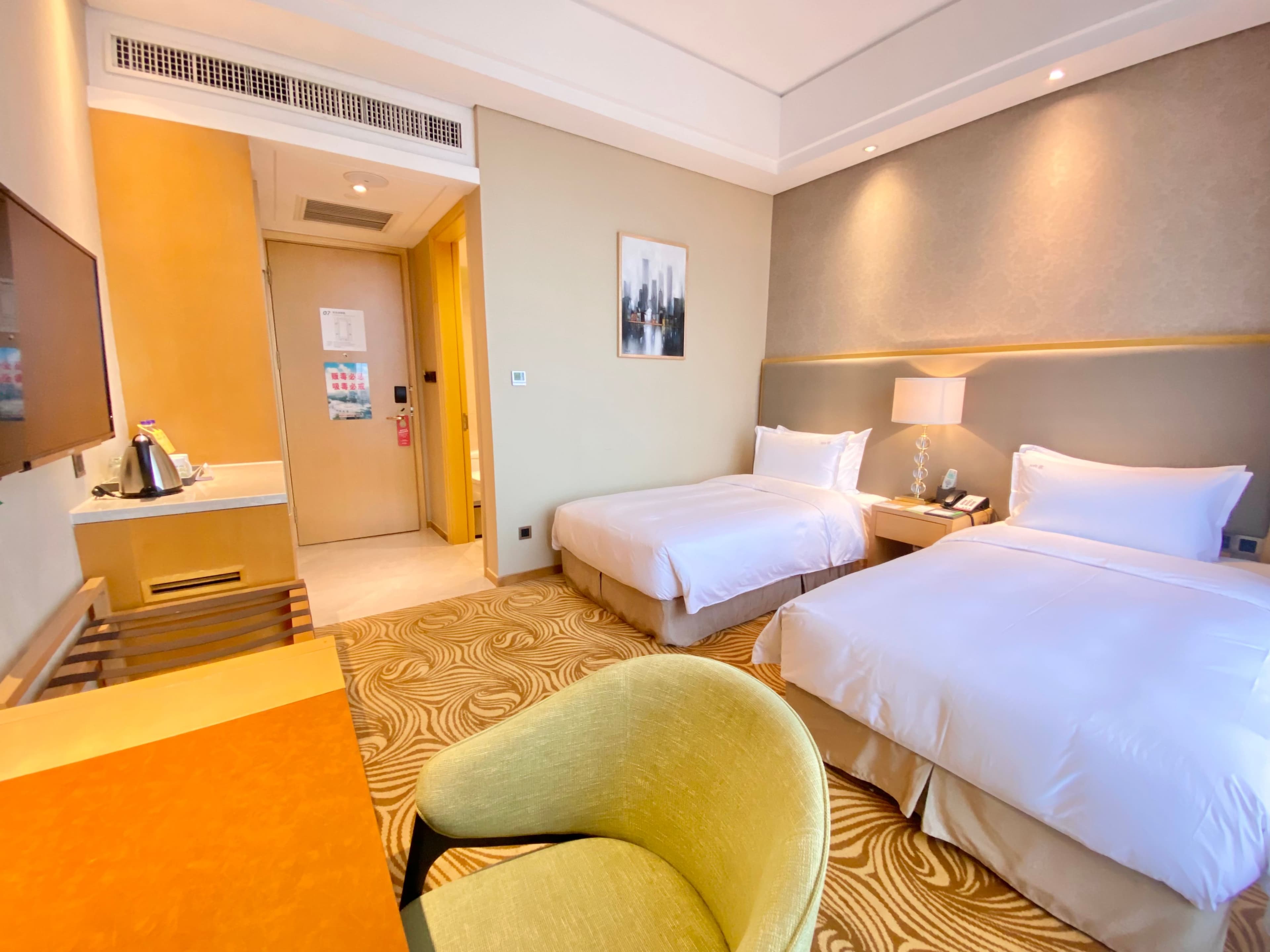 Holiday Inn Foshan Nanhai Central — 6