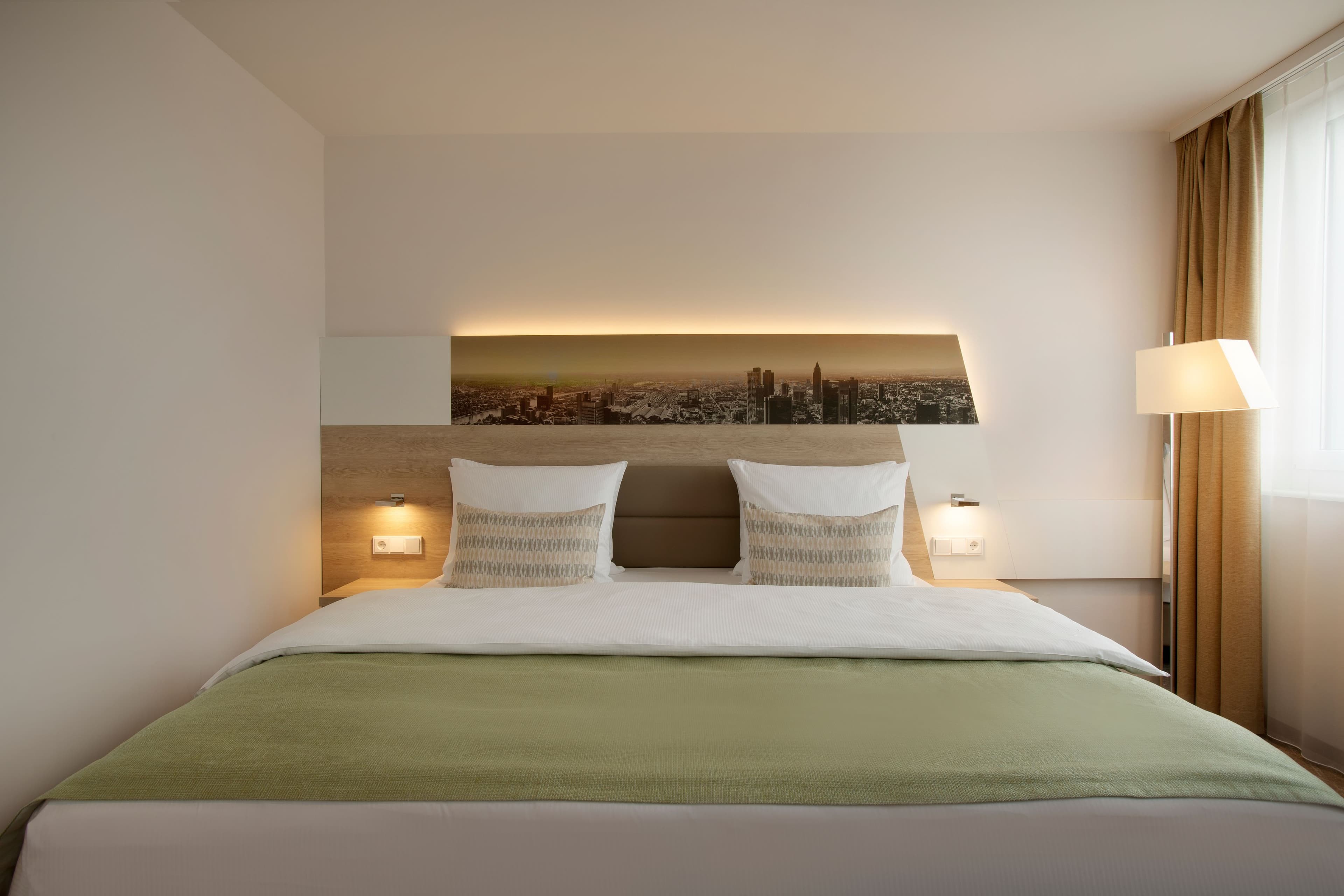 Holiday Inn Frankfurt Airport - Image 5