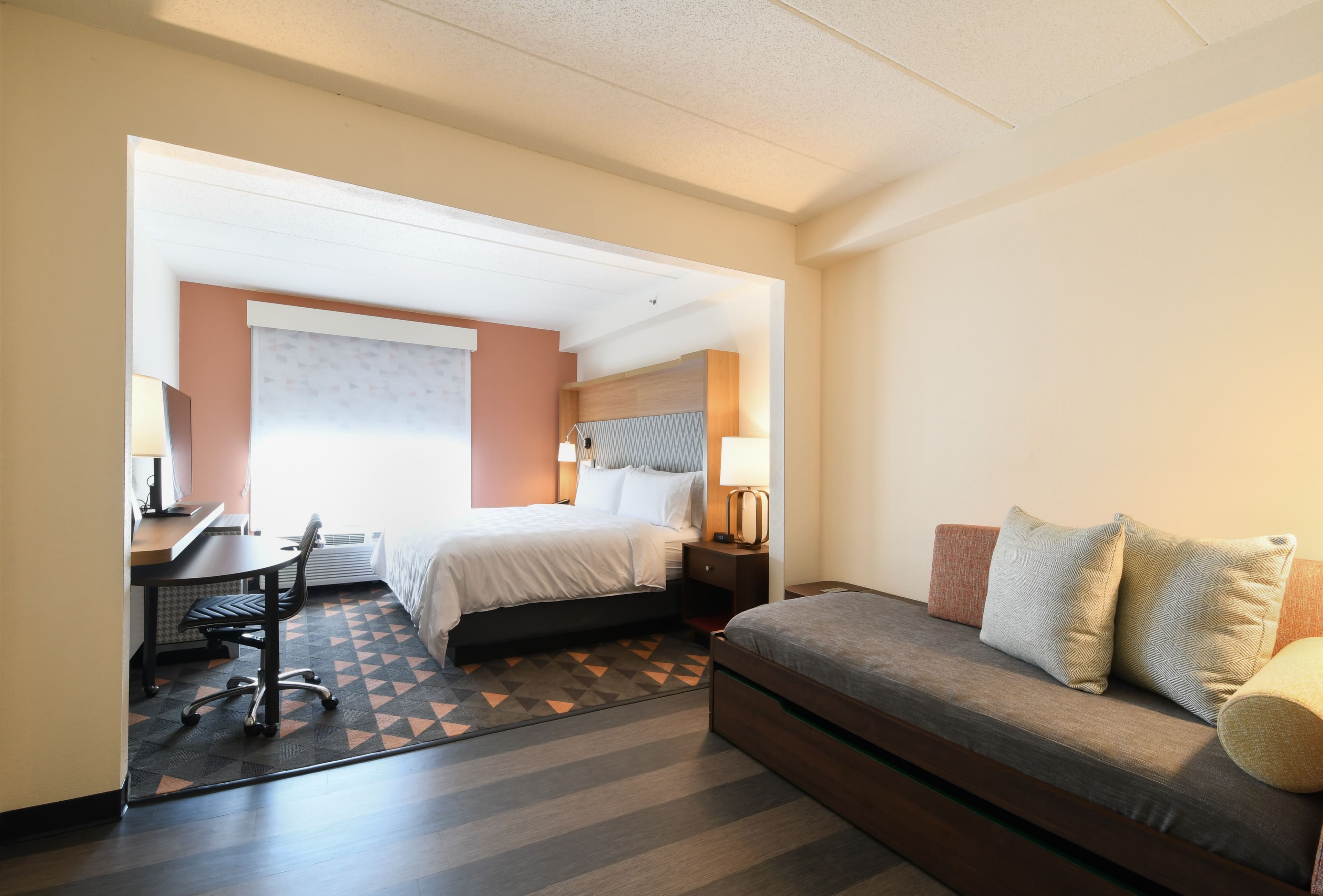 Holiday Inn Fredericksburg Conference Ctr — 12