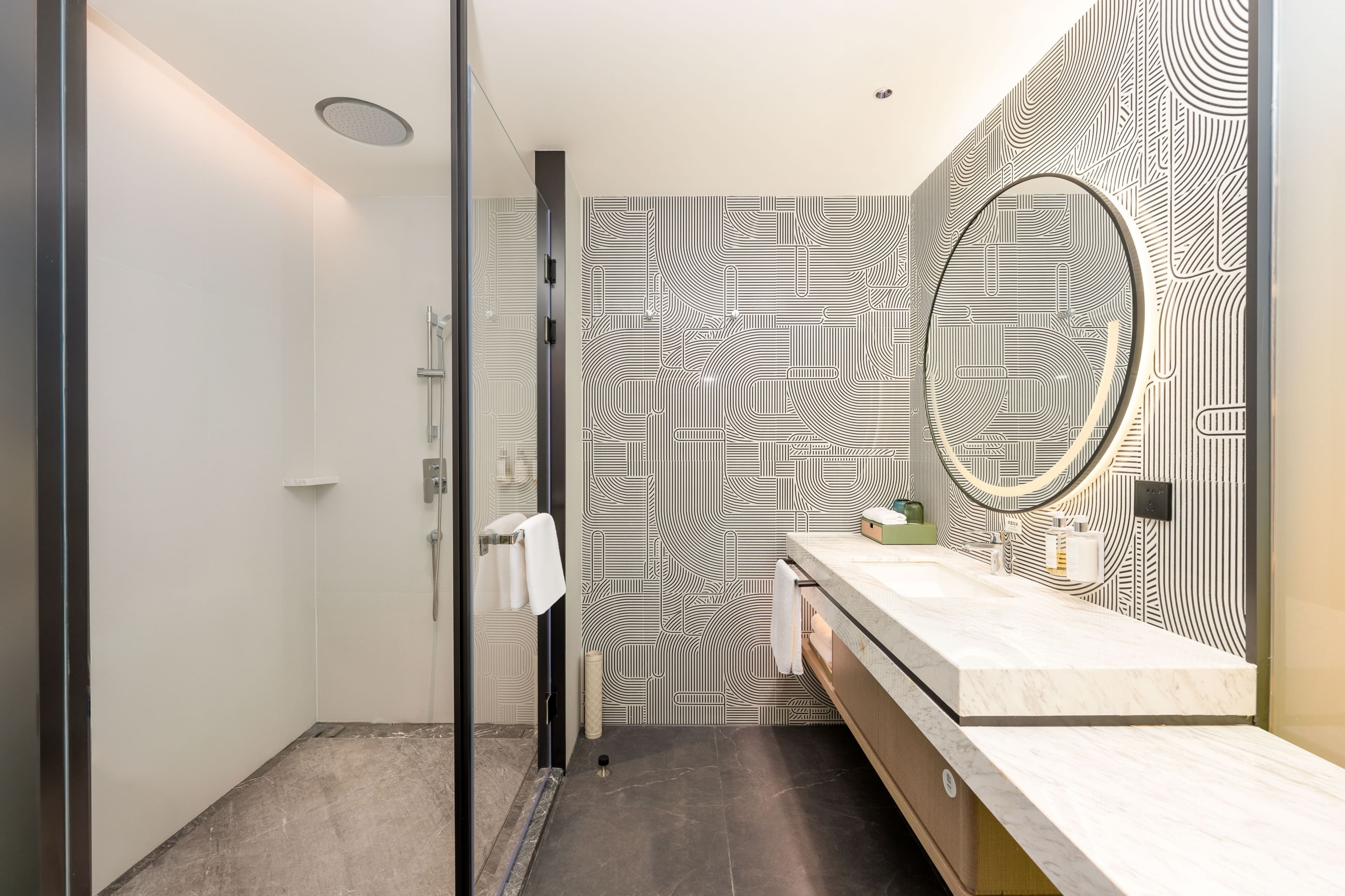 Holiday Inn Fuzhou Exhibition Center — 17