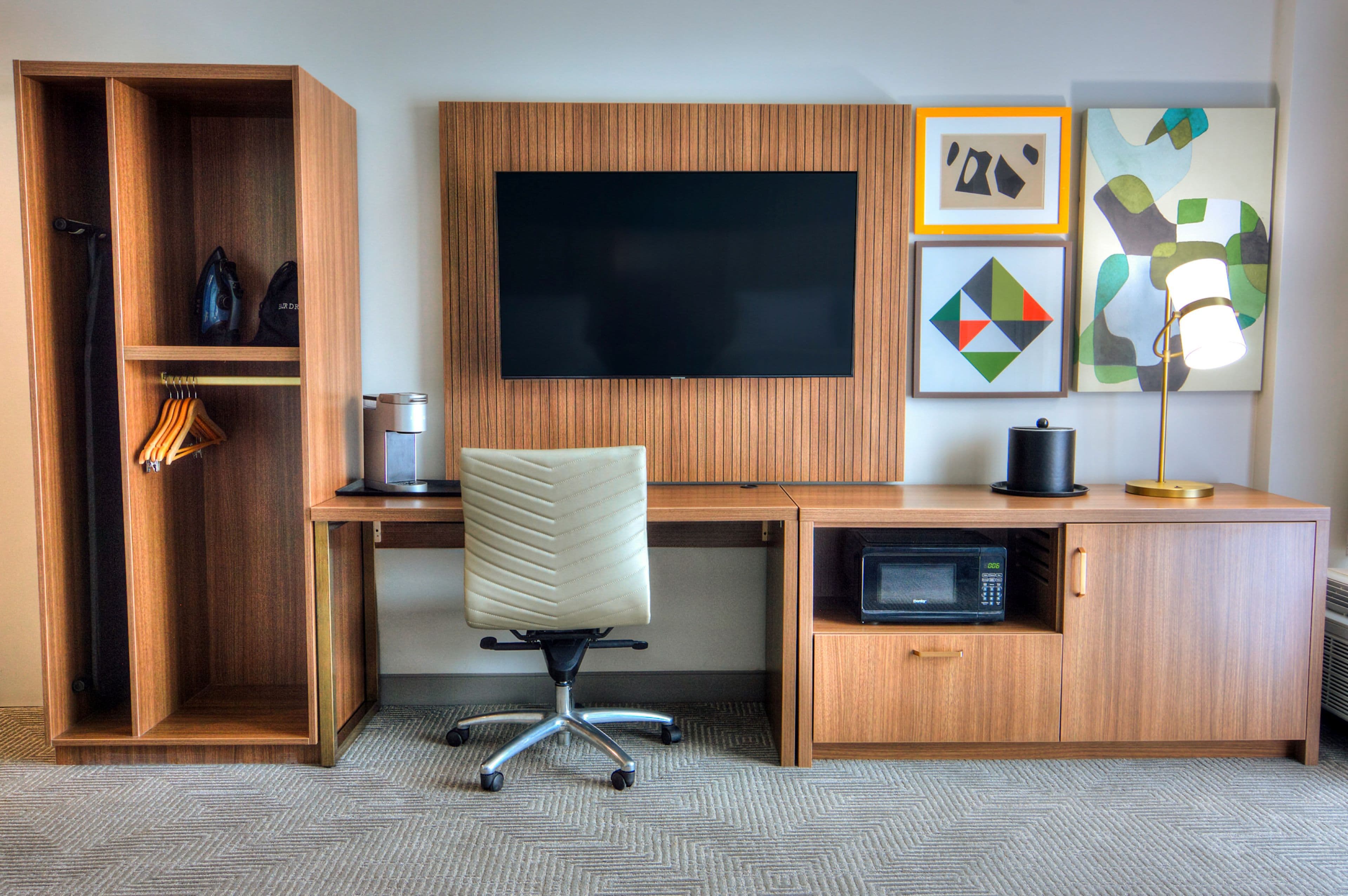 Holiday Inn Gainesville-University Ctr - Image 2