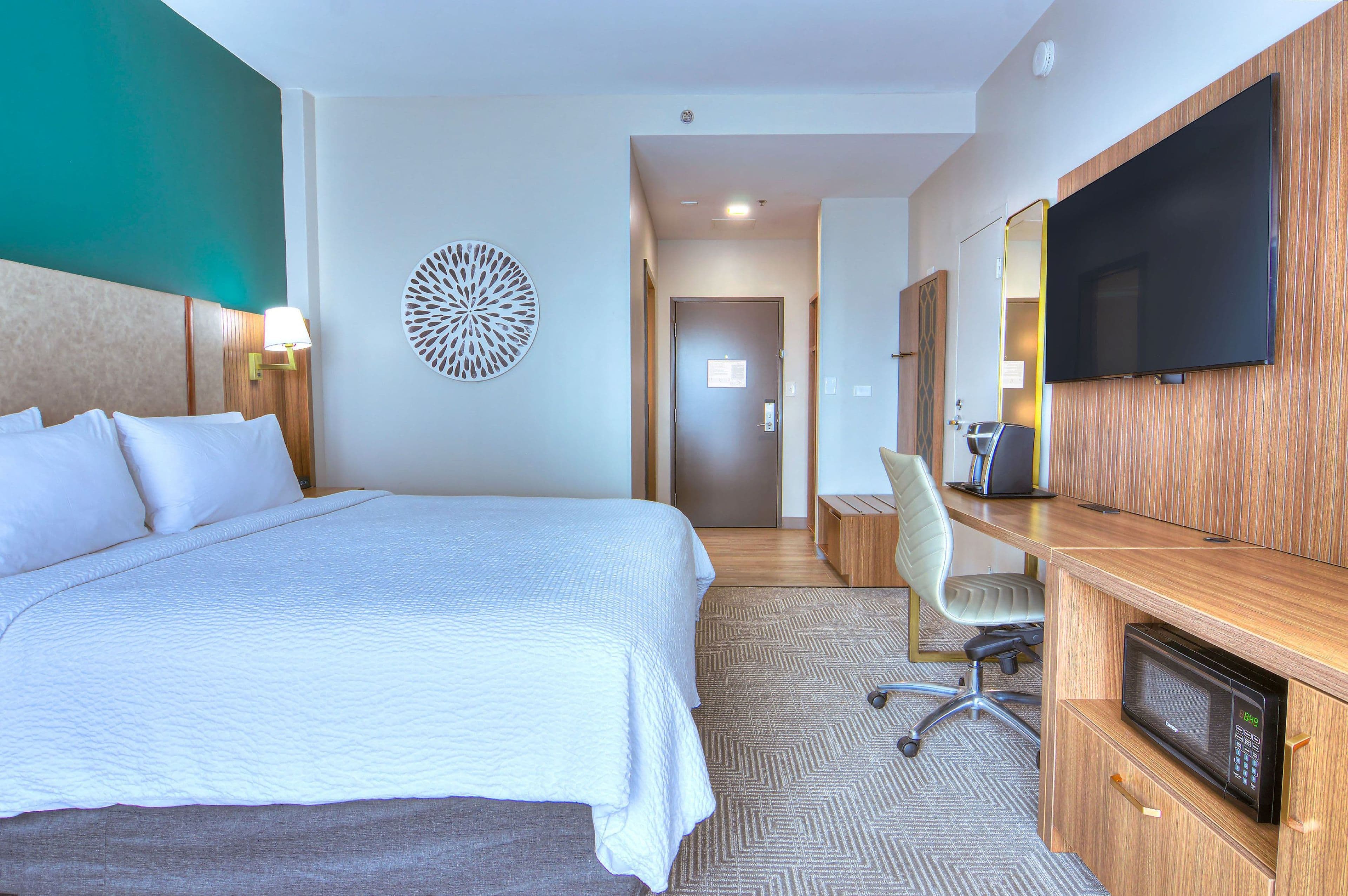 Holiday Inn Gainesville-University Ctr — 8