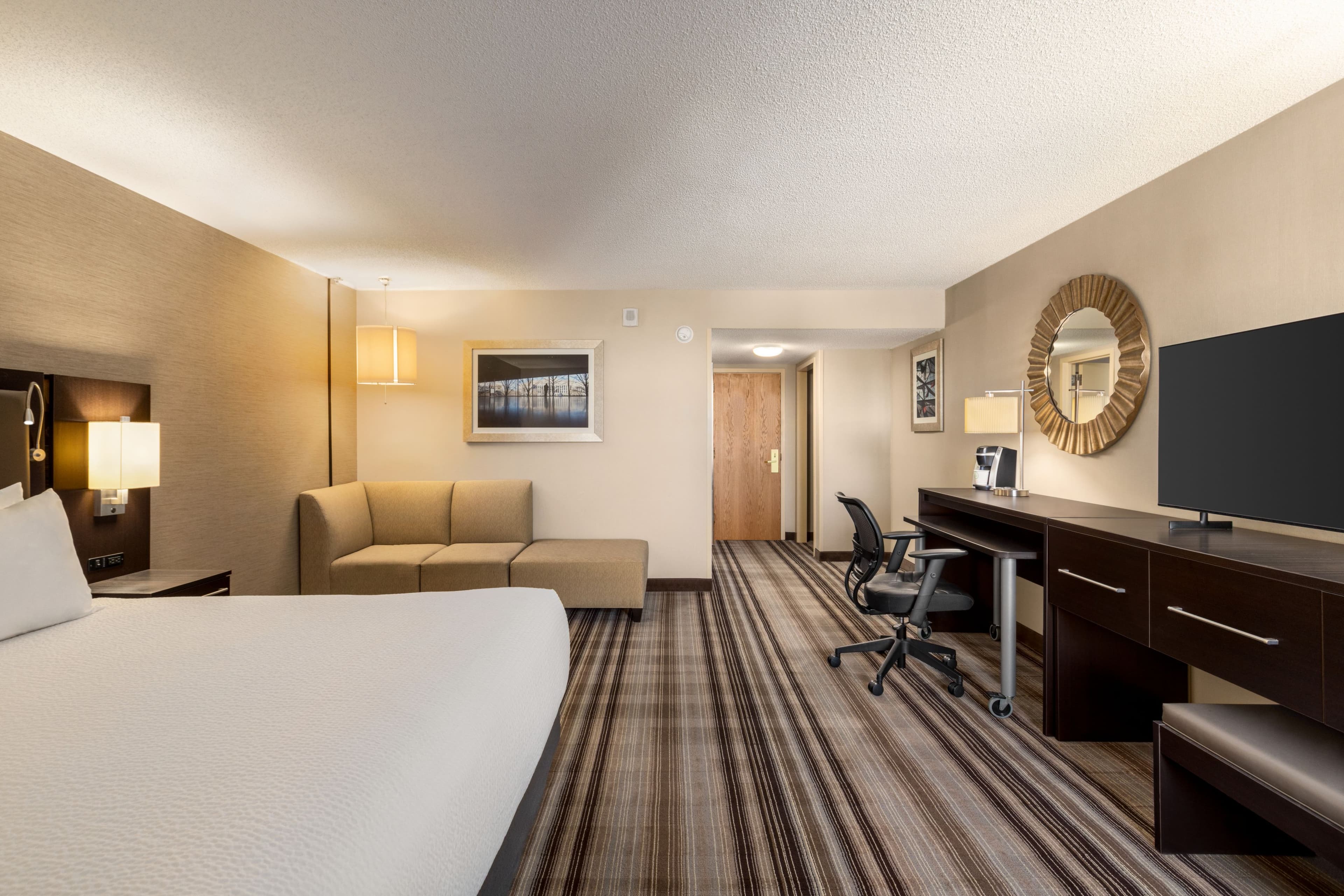 Holiday Inn Gaithersburg — 28