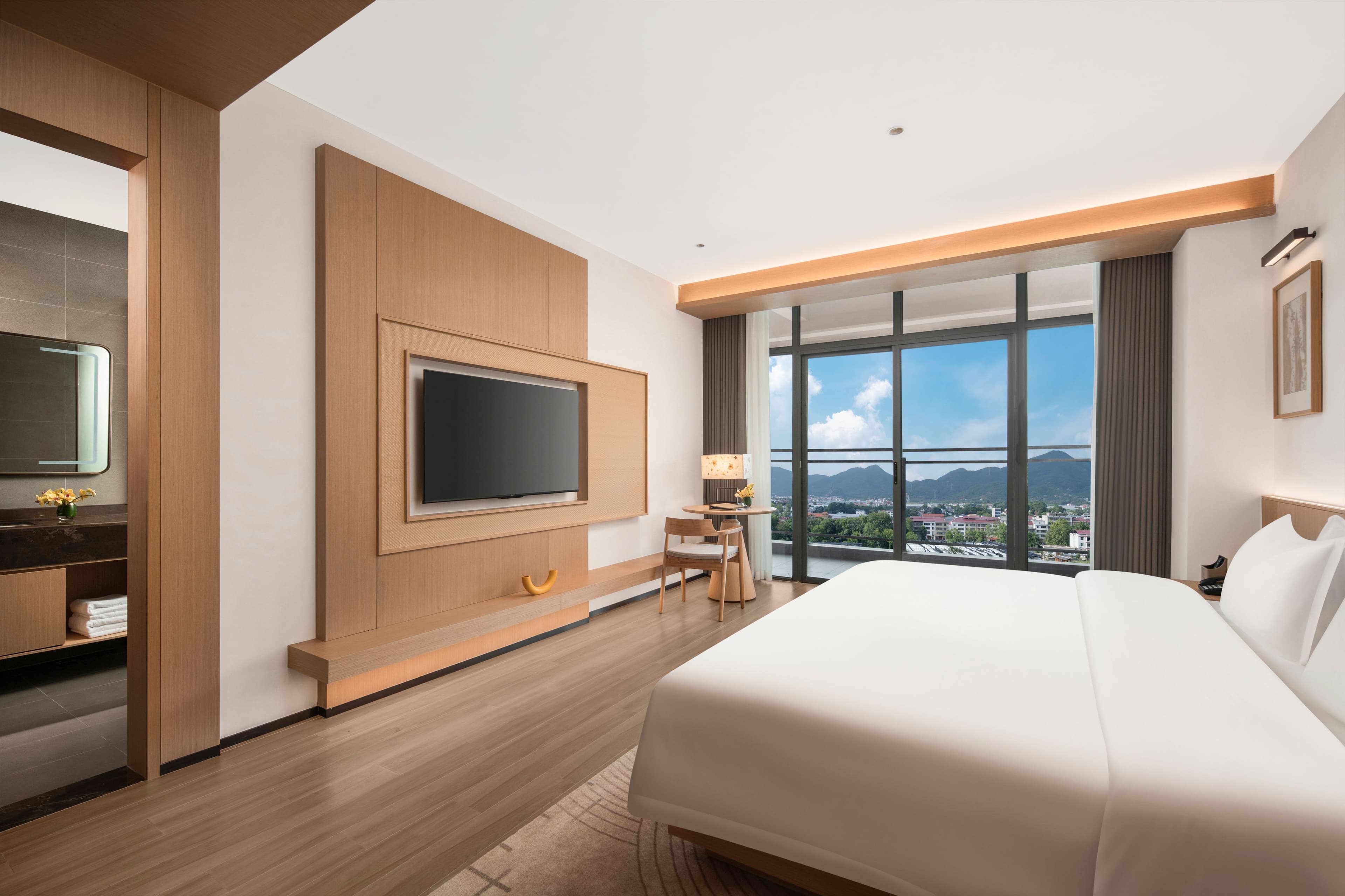 Holiday Inn Ganzhou Orchid Town - Image 2