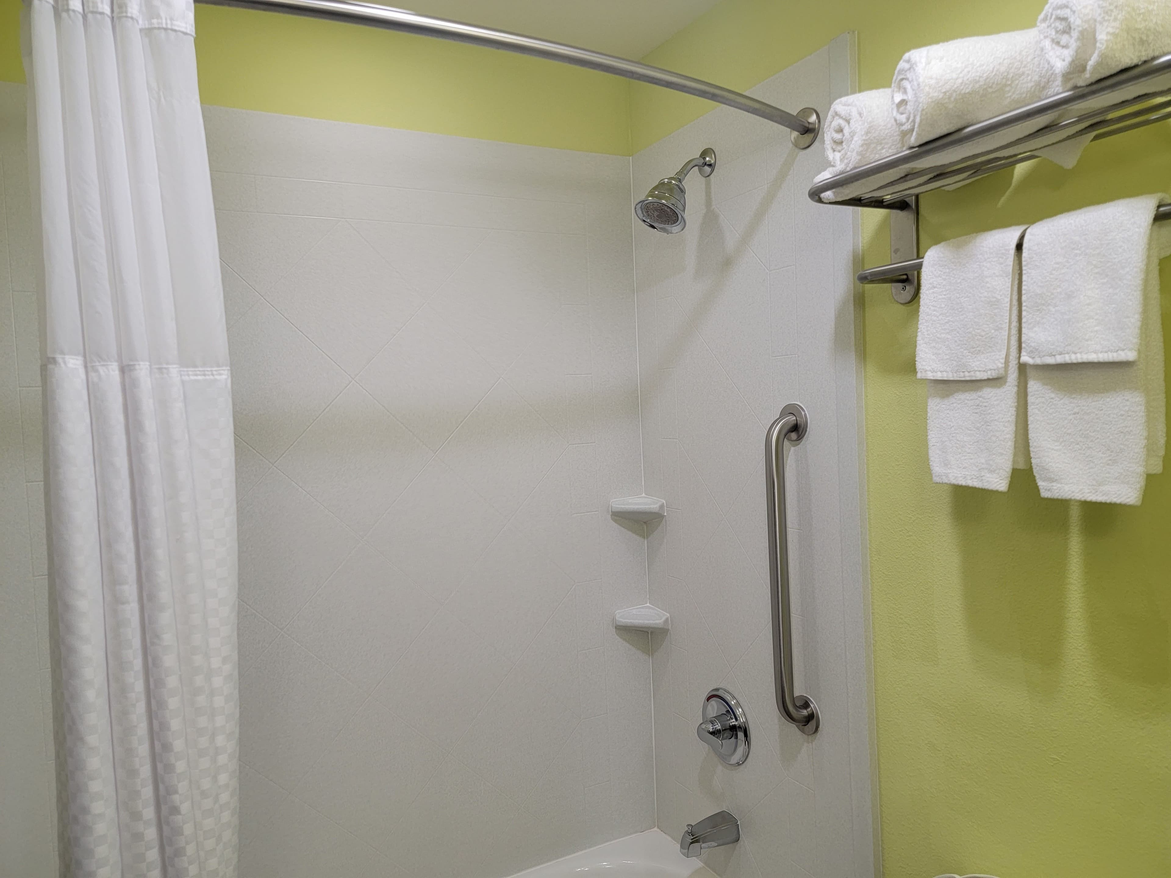 Holiday Inn Dallas - Garland - Image 3
