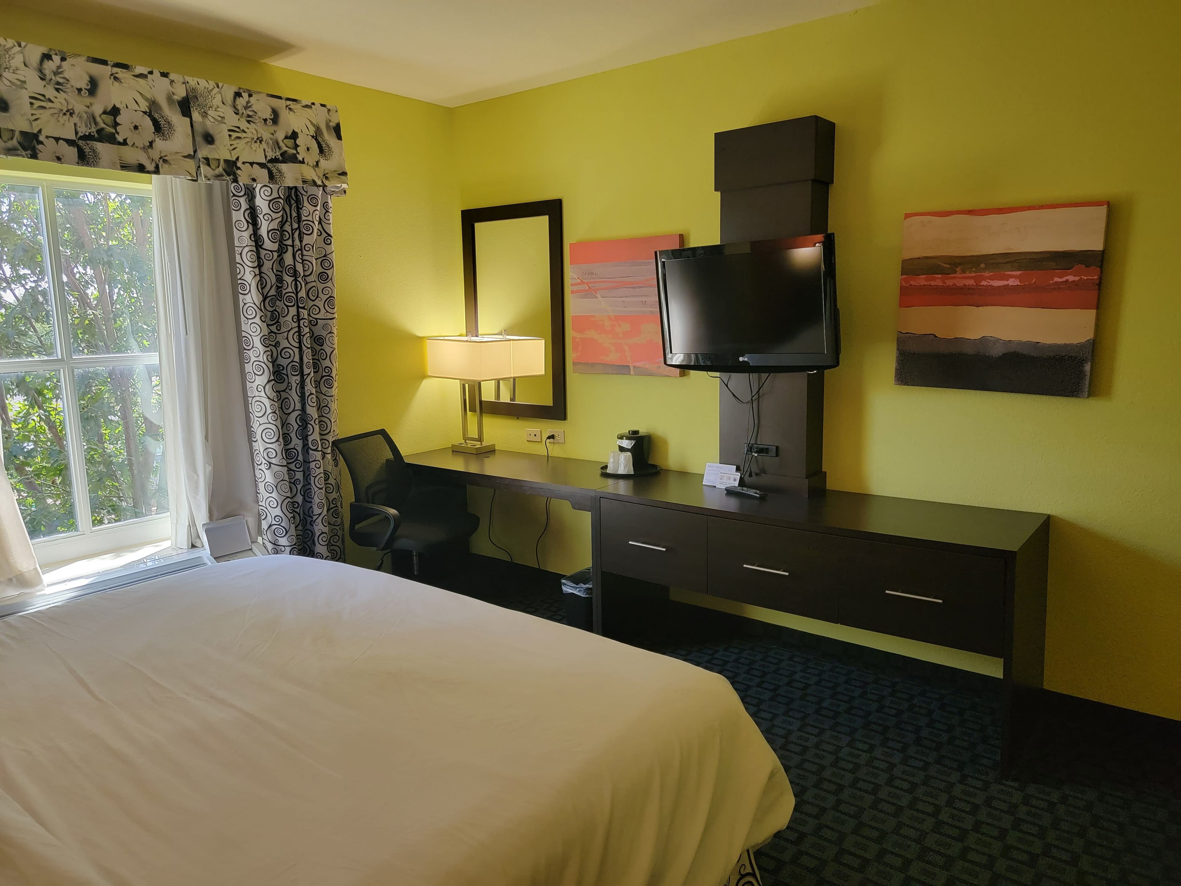 Holiday Inn Dallas - Garland - Image 5
