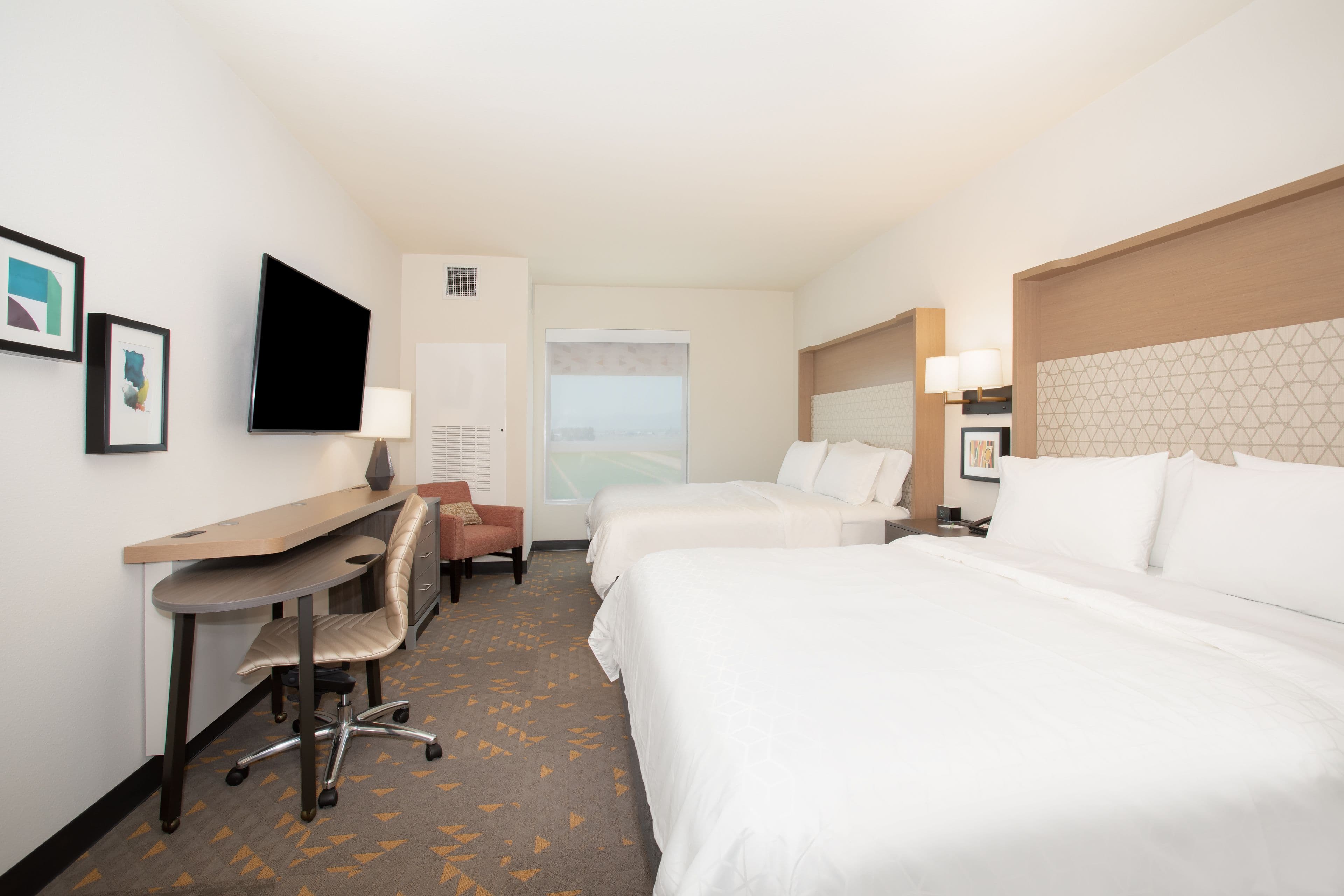 Holiday Inn Glendale - Stadium & Ent Dist — 41