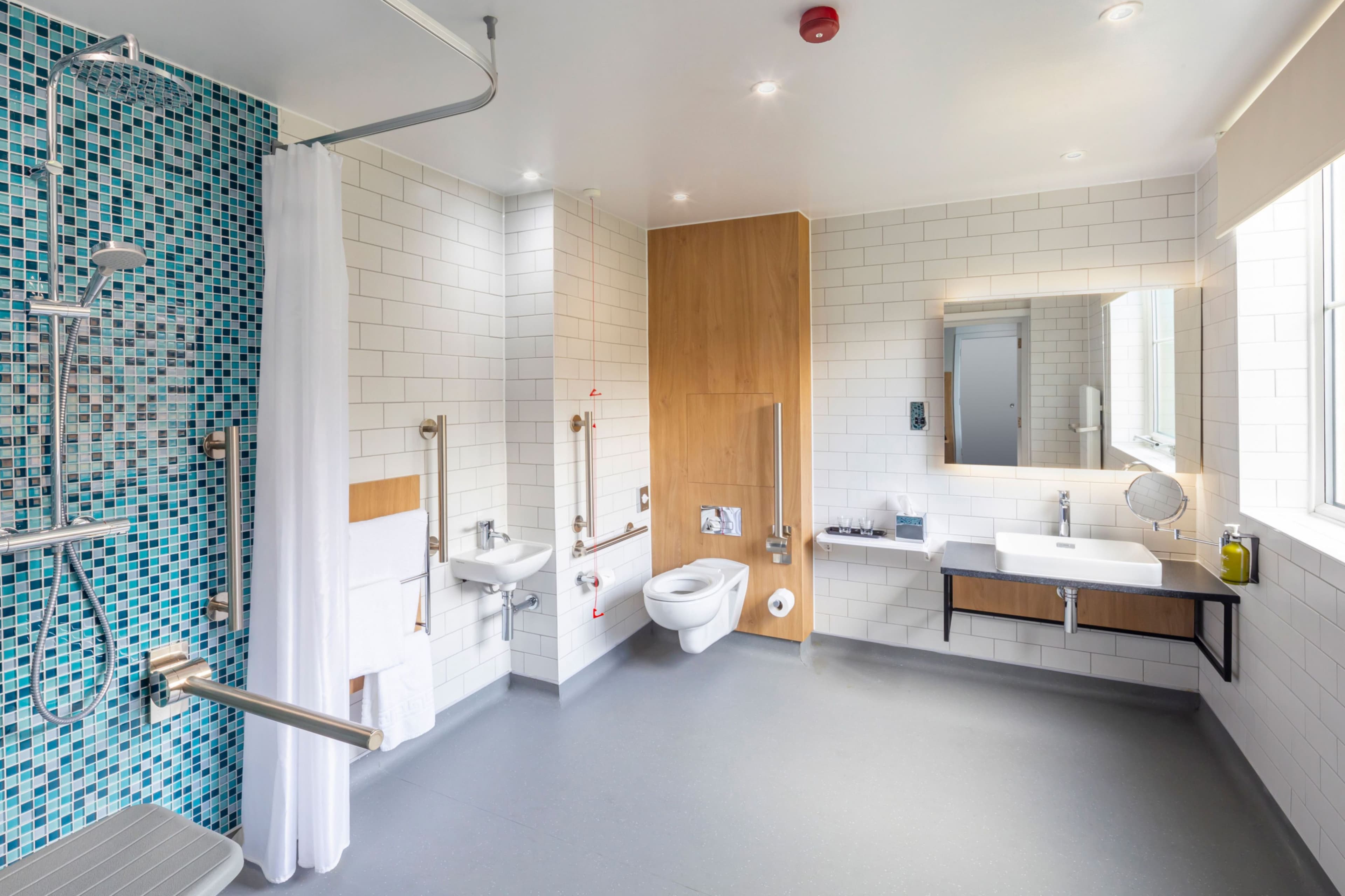 Holiday Inn Gloucester - Cheltenham — 21