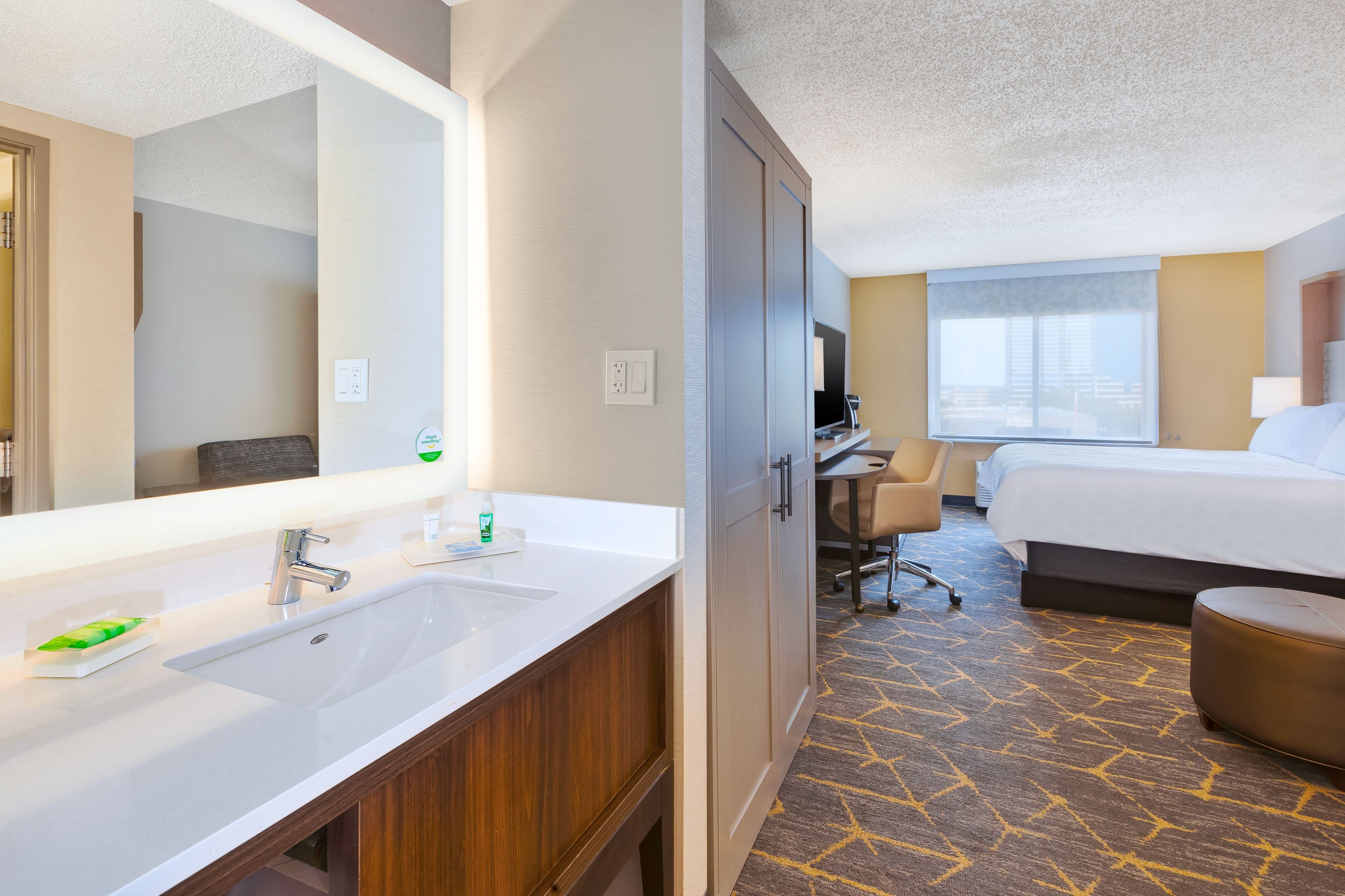 Holiday Inn Grand Rapids Downtown — 12