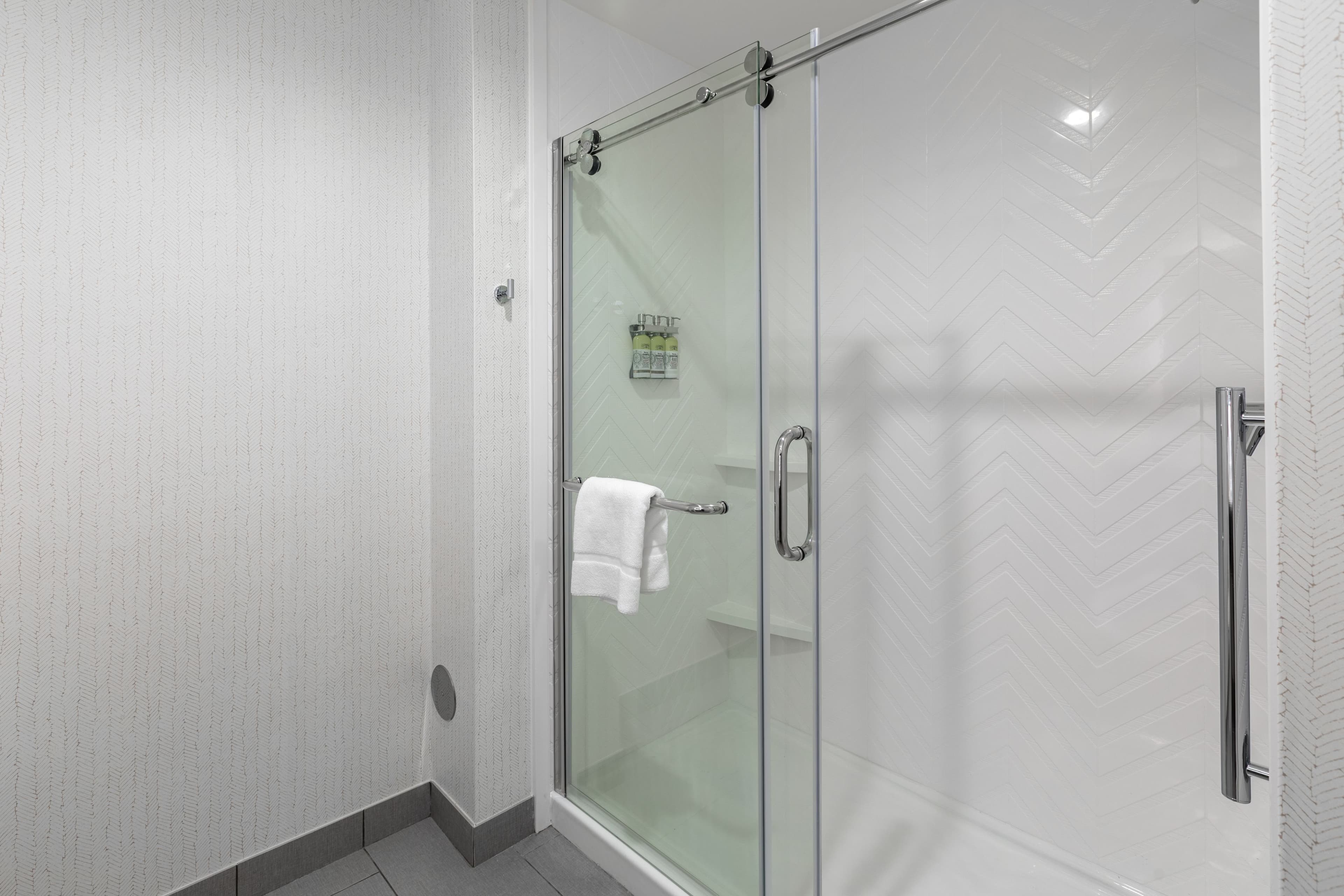 Holiday Inn Greenville - Woodruff Road — 6