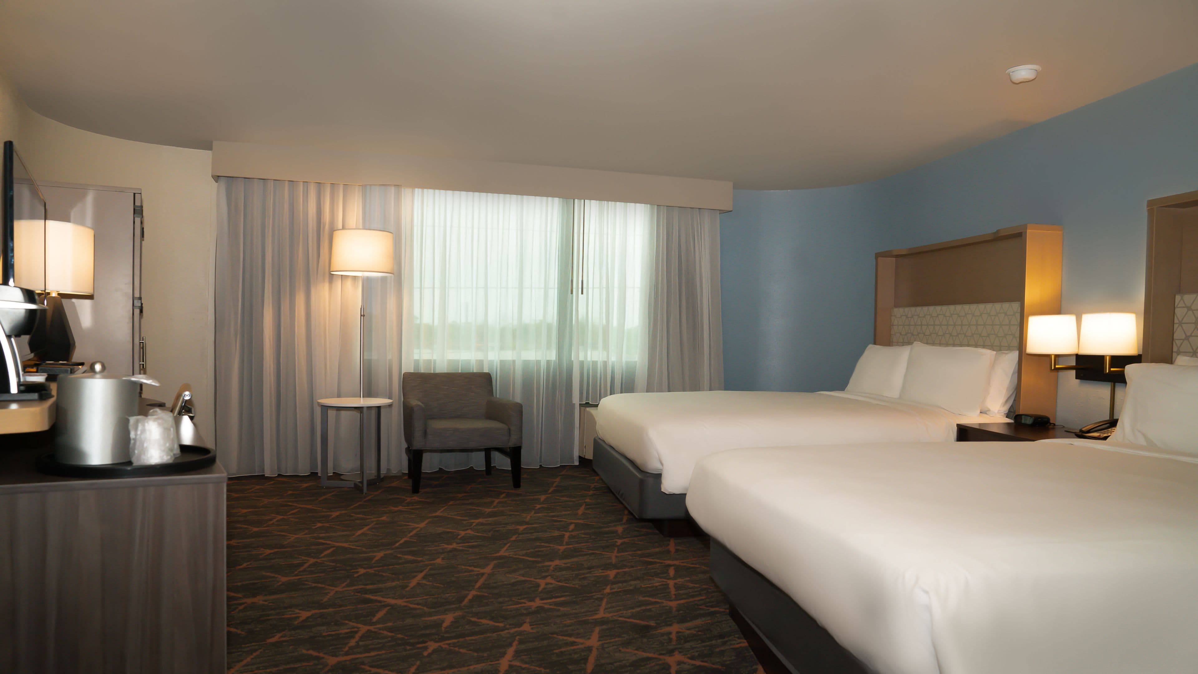 Holiday Inn New Orleans West Bank Tower - Image 2