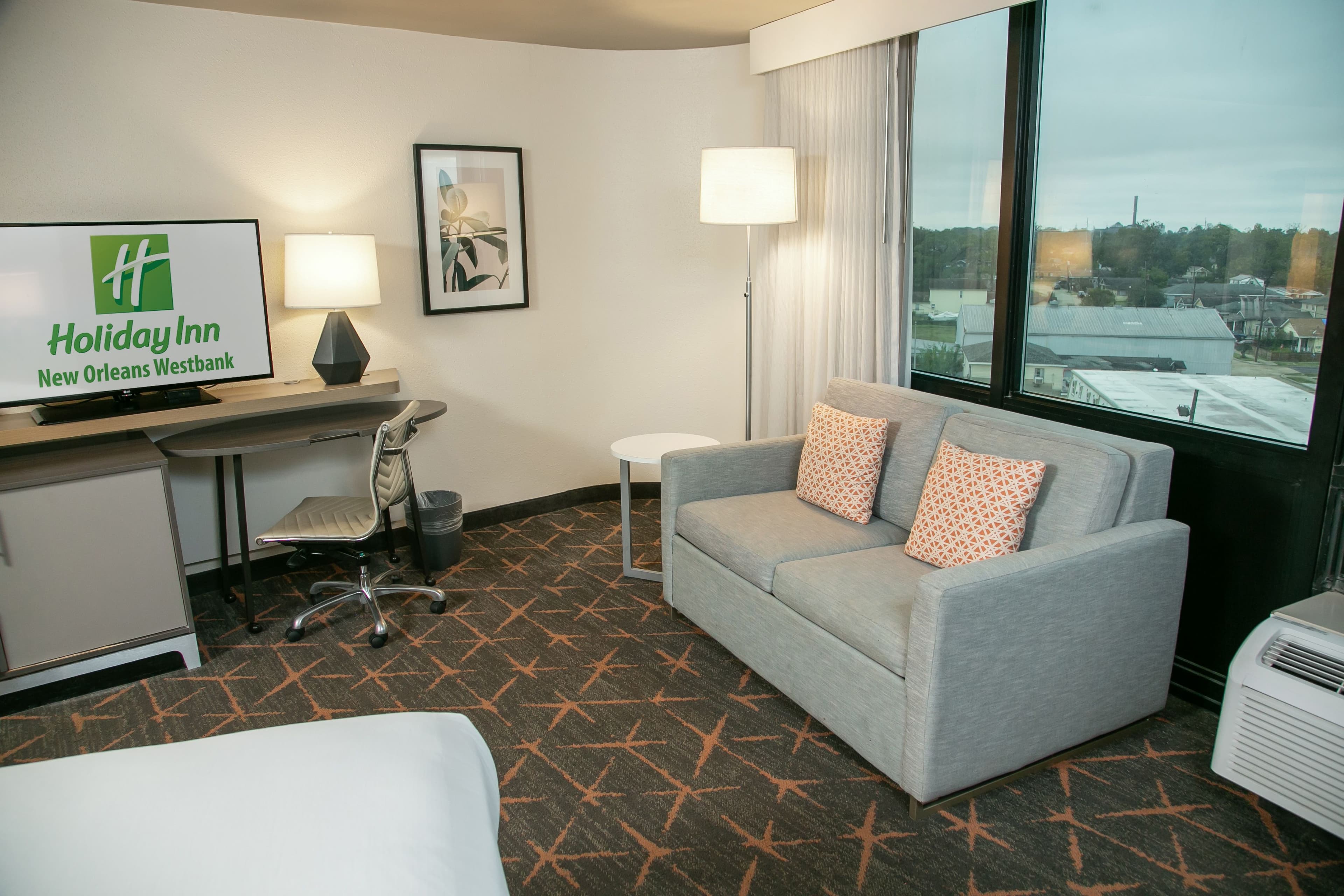 Holiday Inn New Orleans West Bank Tower — 11