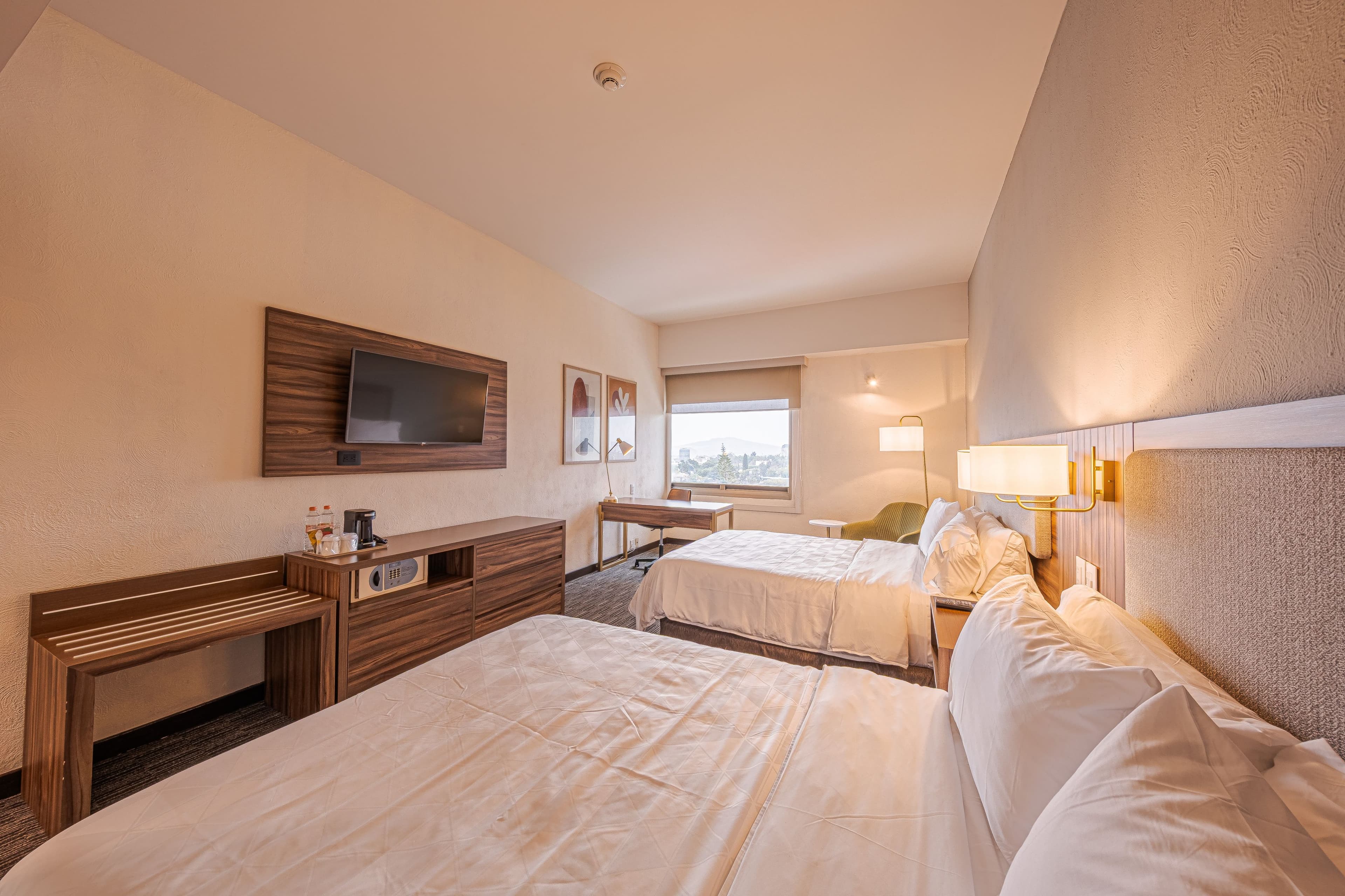 Holiday Inn Guadalajara Select — 3