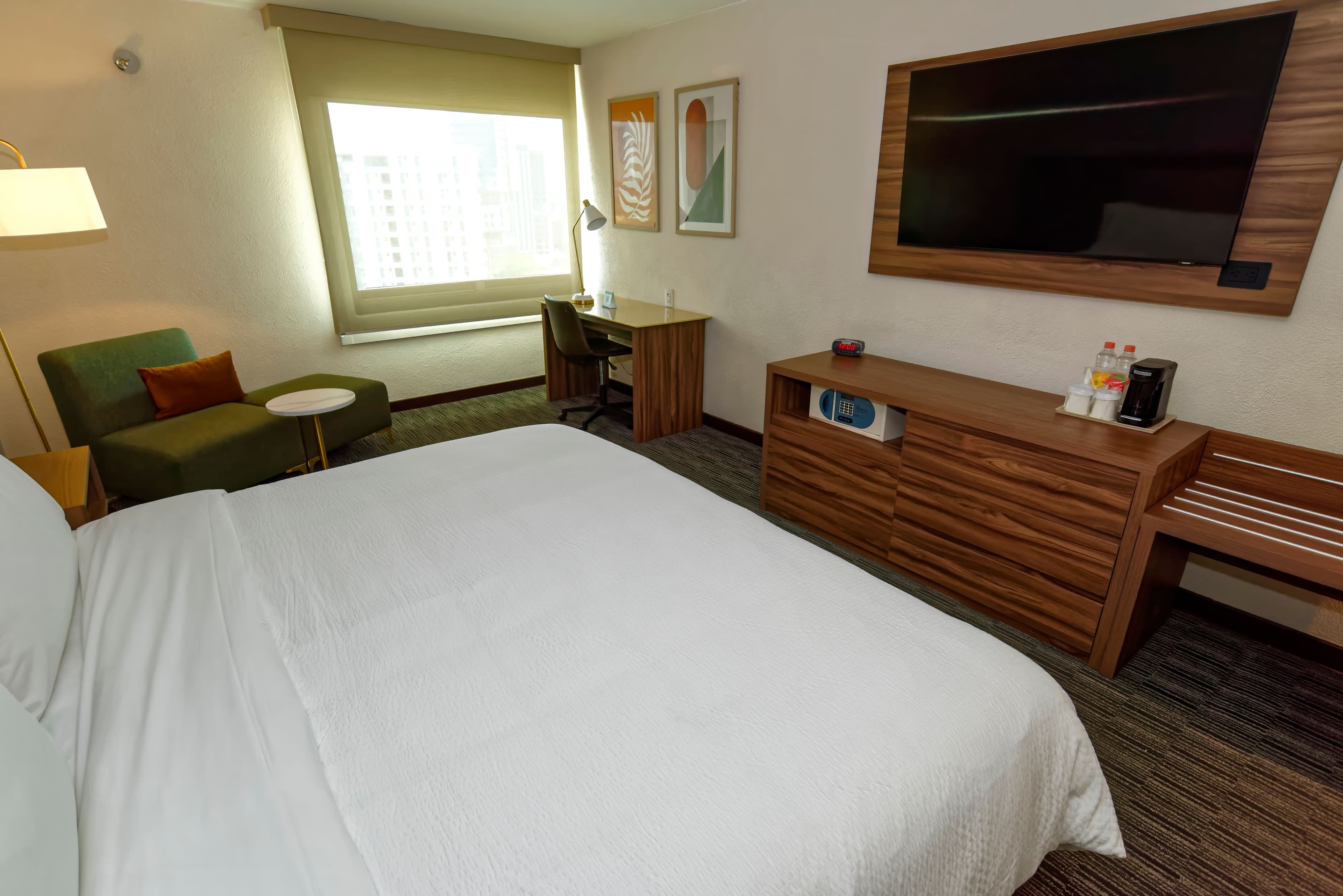 Holiday Inn Guadalajara Select — 6