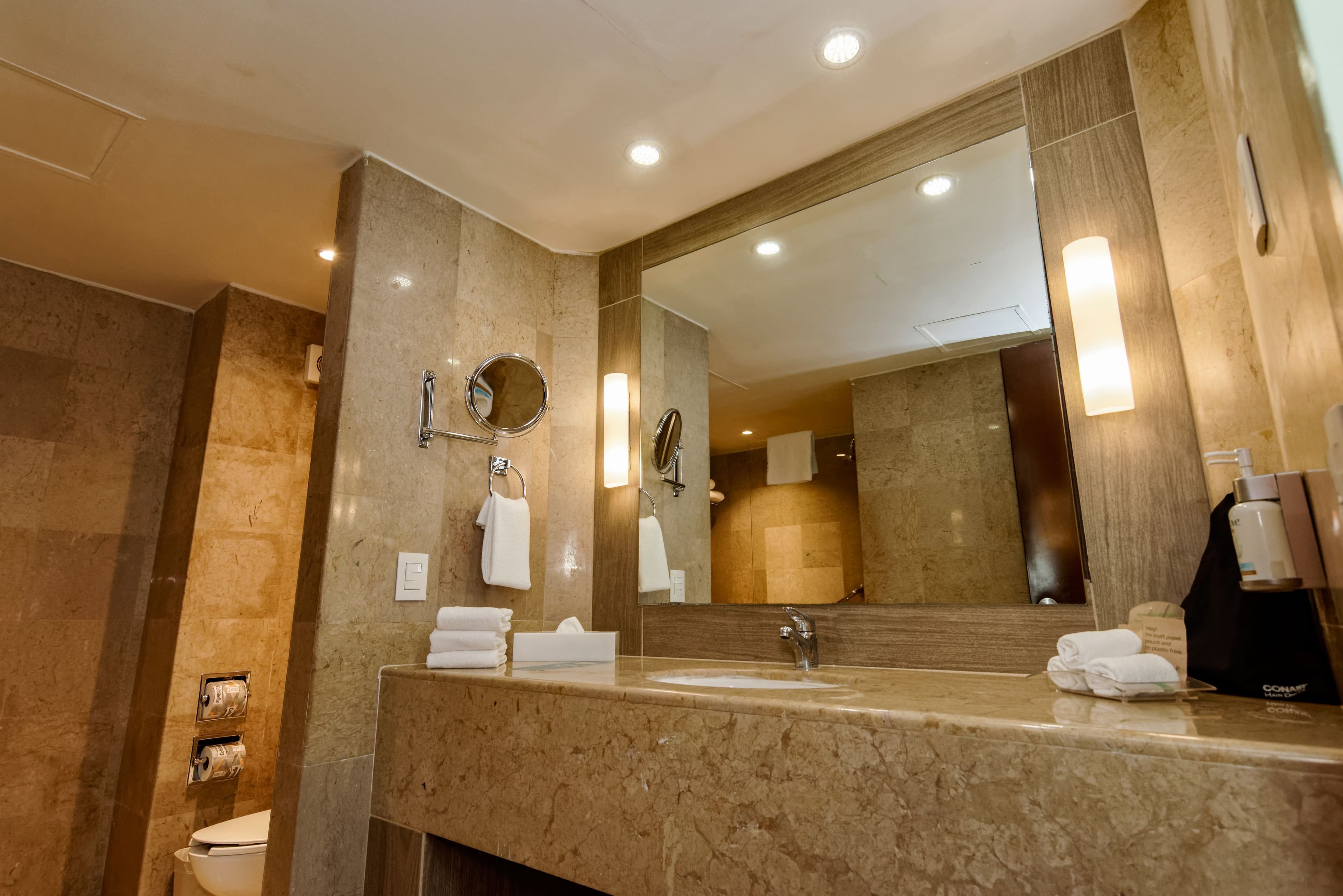 Holiday Inn Guadalajara Select — 36