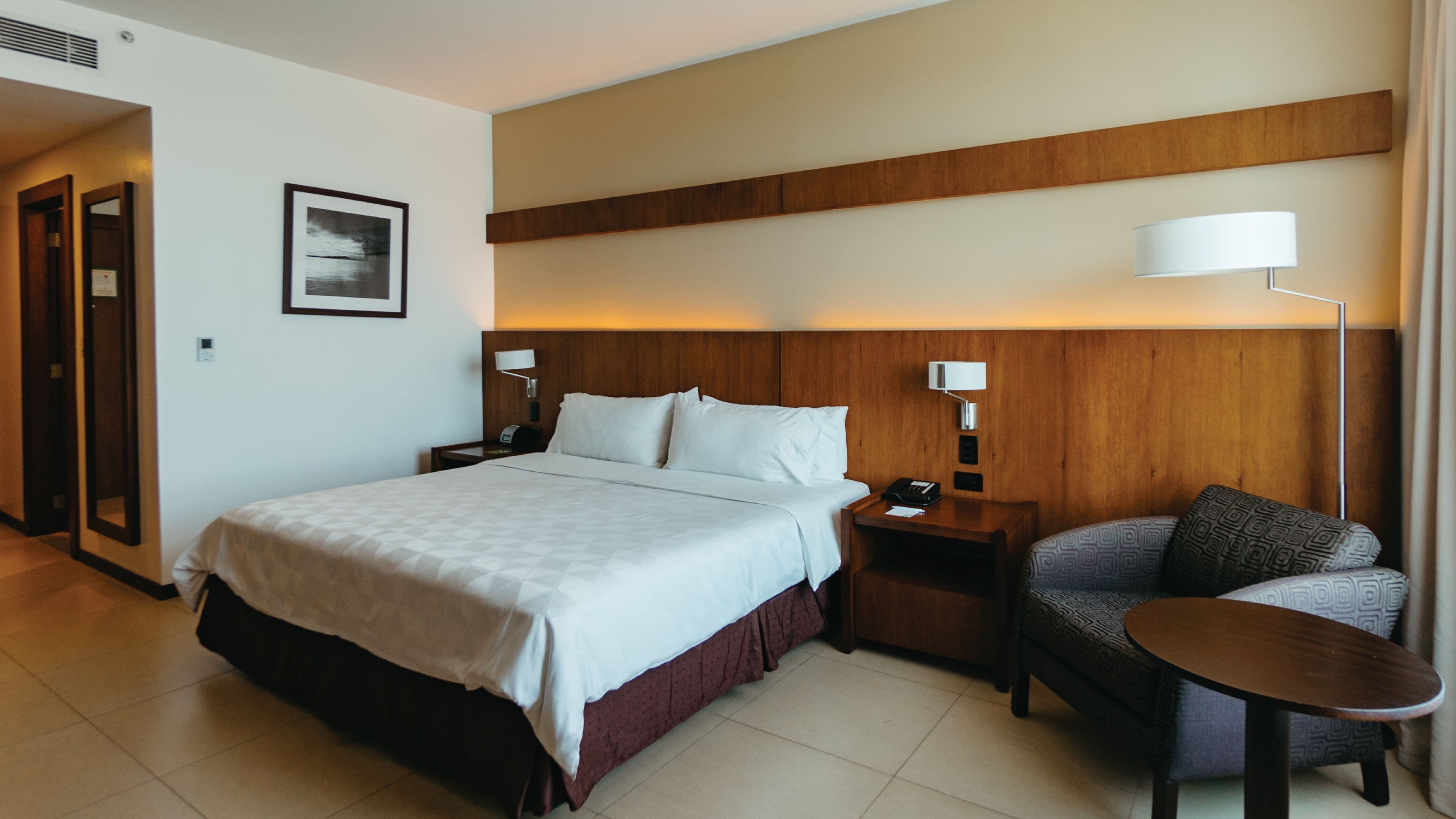 Holiday Inn Guayaquil Airport — 8