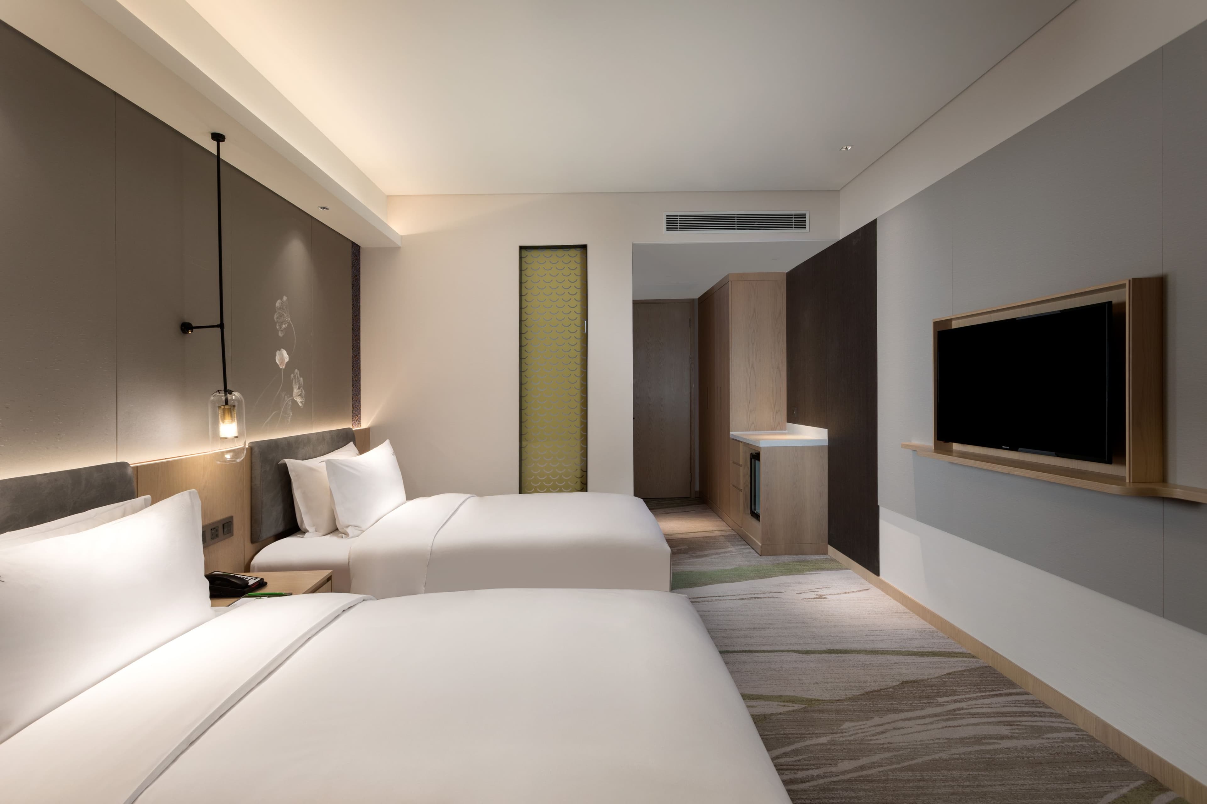 Holiday Inn Guiyang City Center — 15