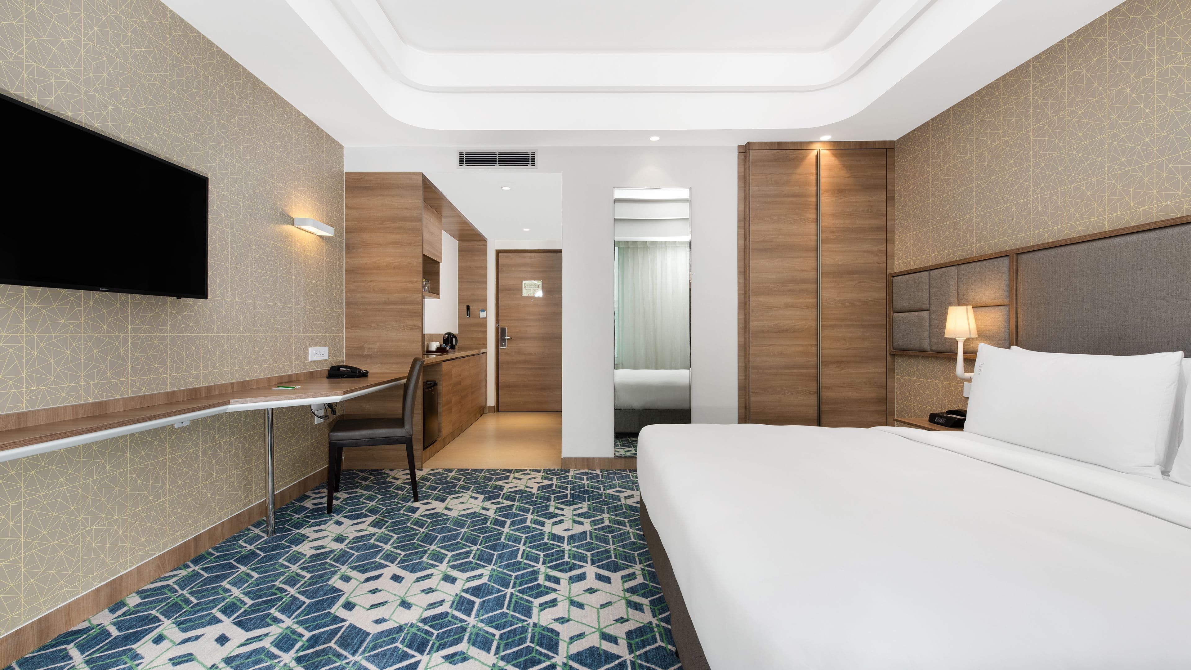 Holiday Inn Gurugram Sector 90 — 17