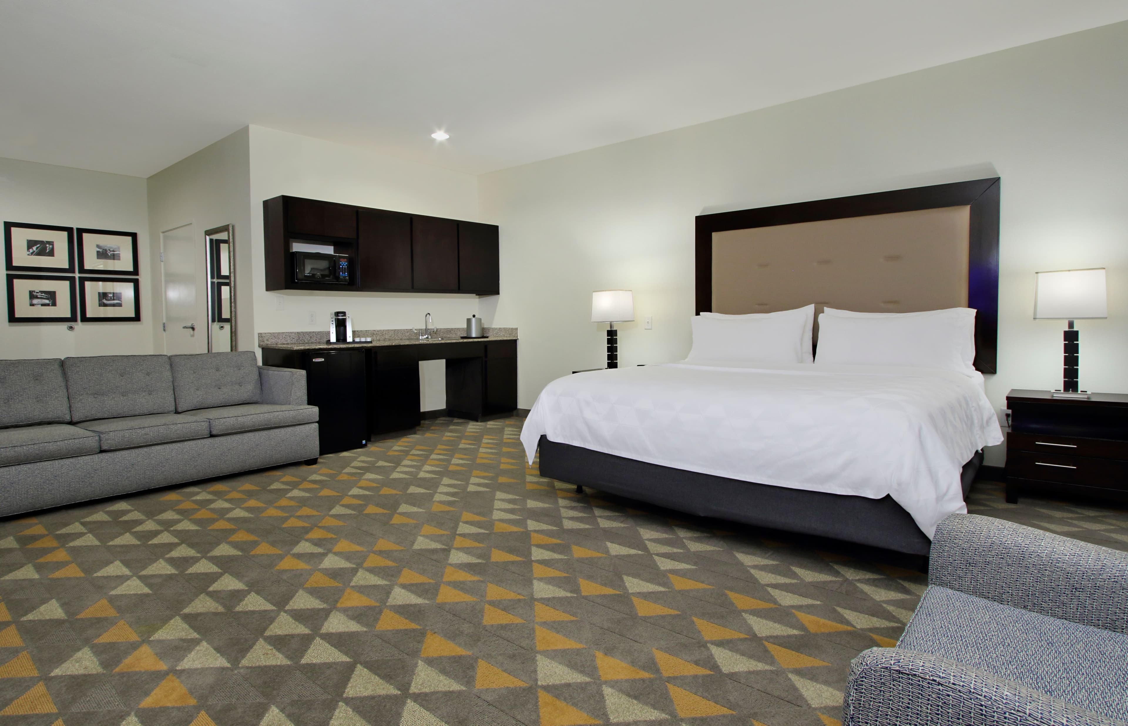 Holiday Inn Hammond — 6