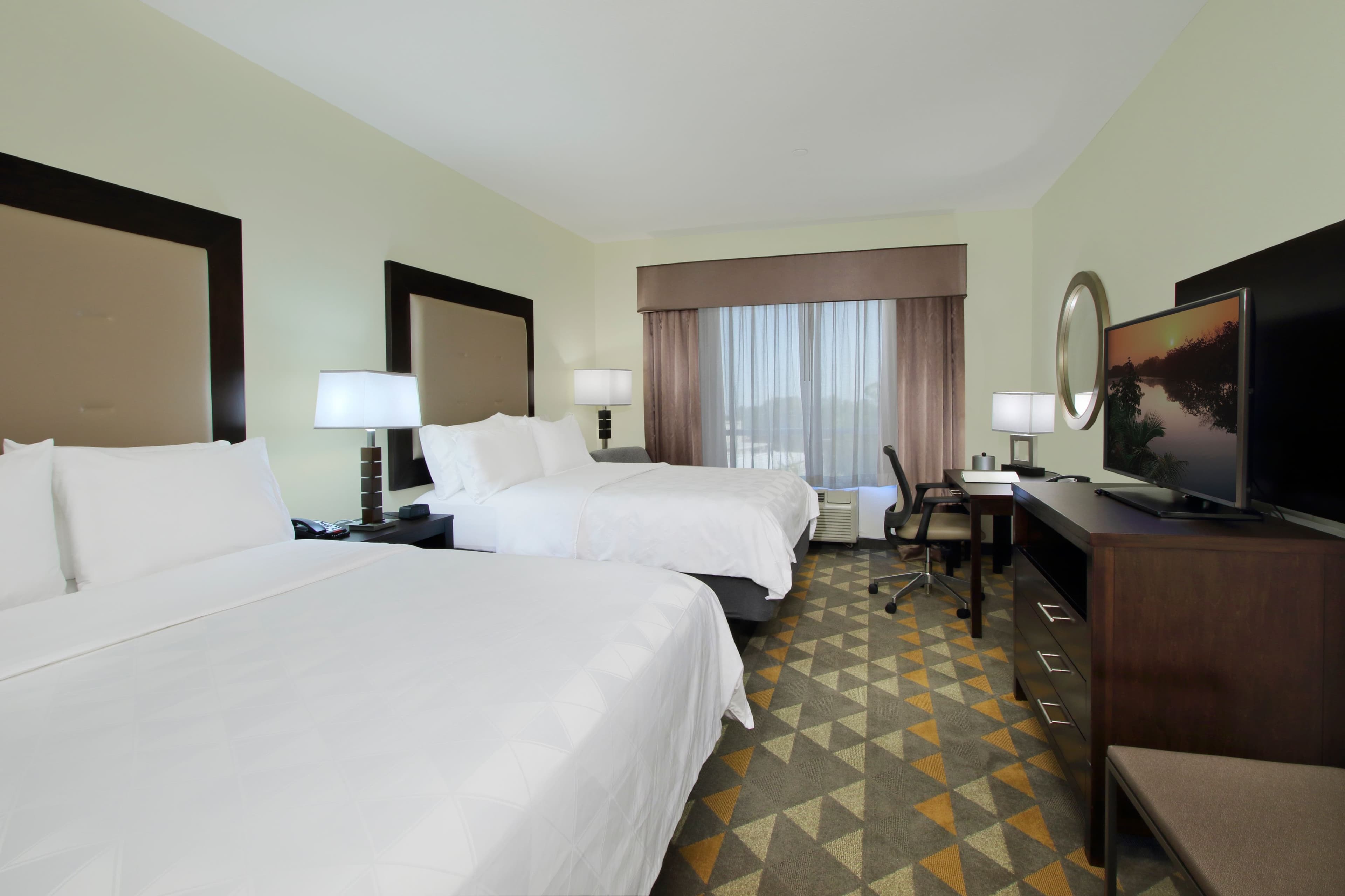 Holiday Inn Hammond — 8