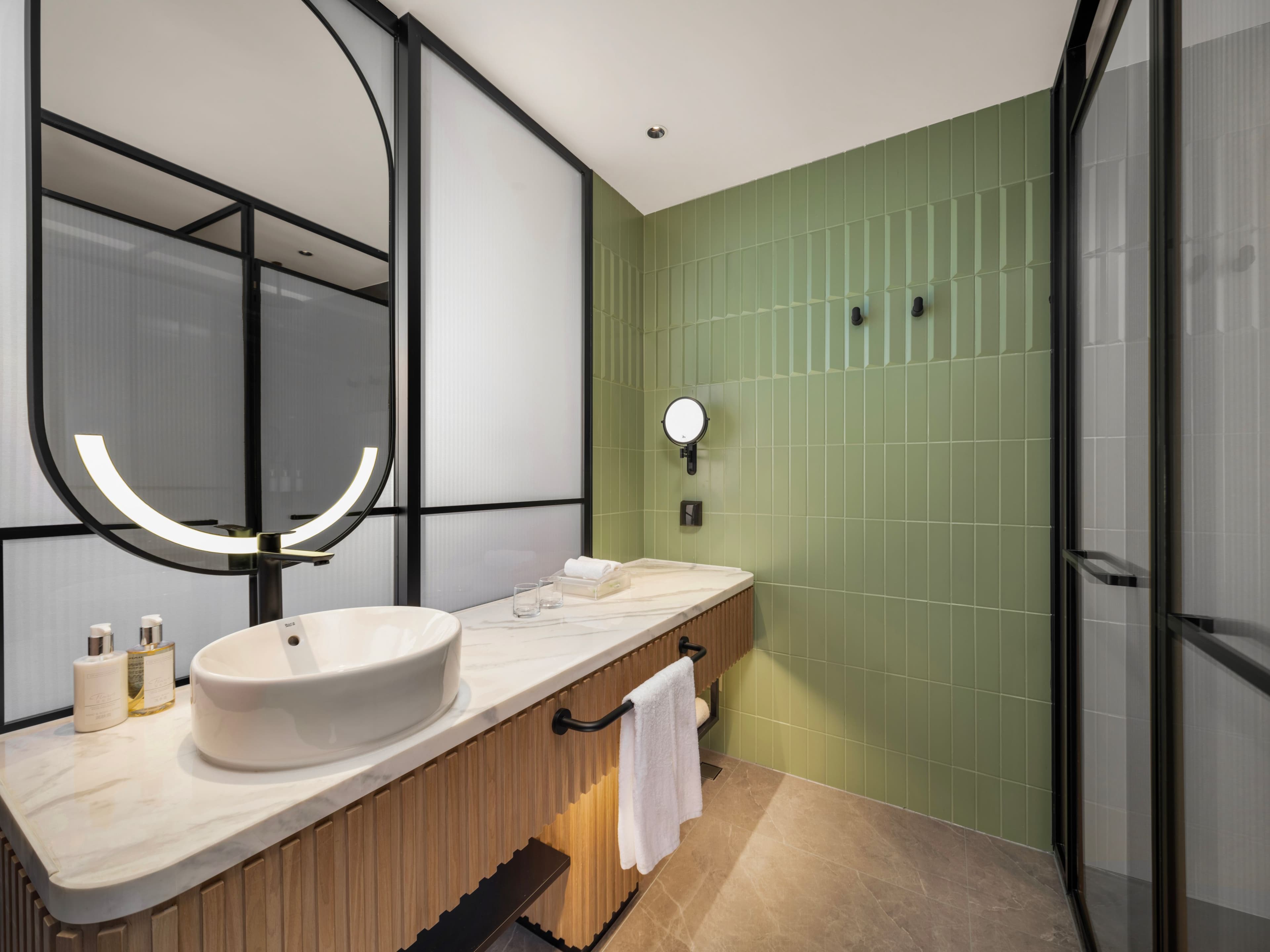 Holiday Inn Hangzhou GCEC - Image 3