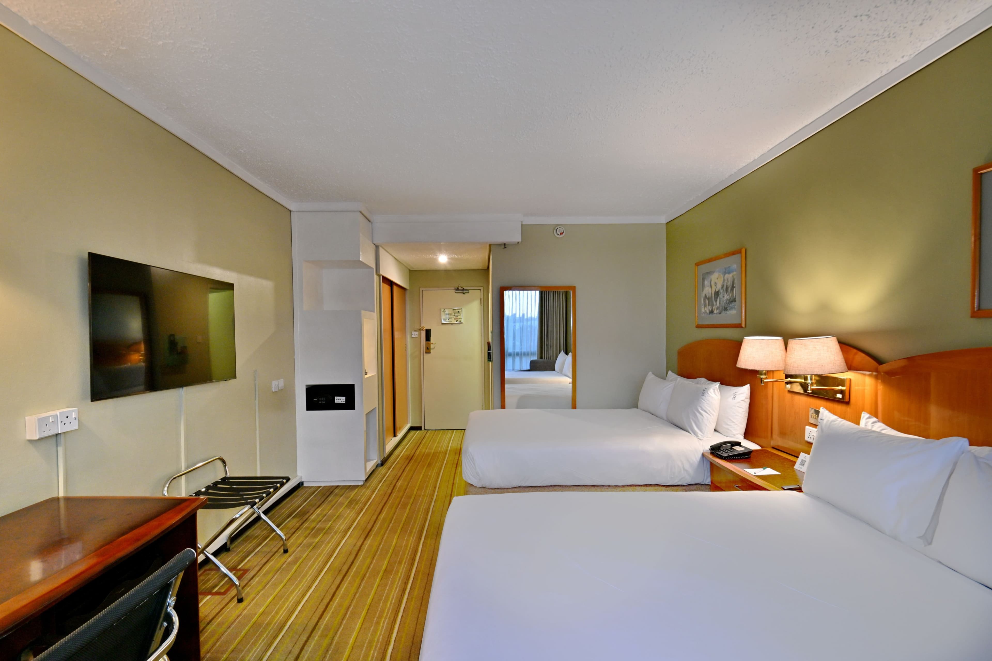 Holiday Inn Harare — 7