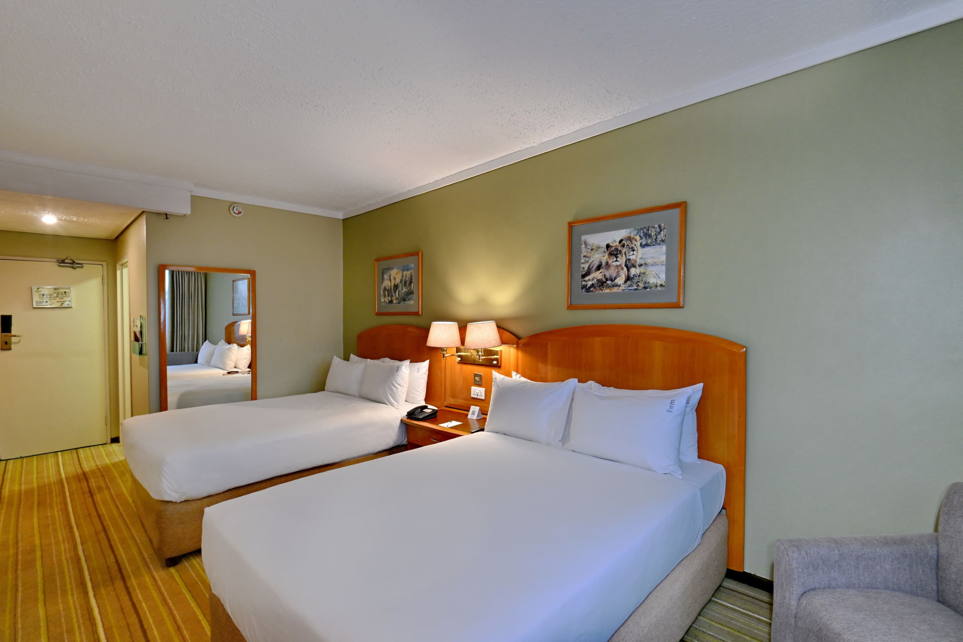 Holiday Inn Harare — 11
