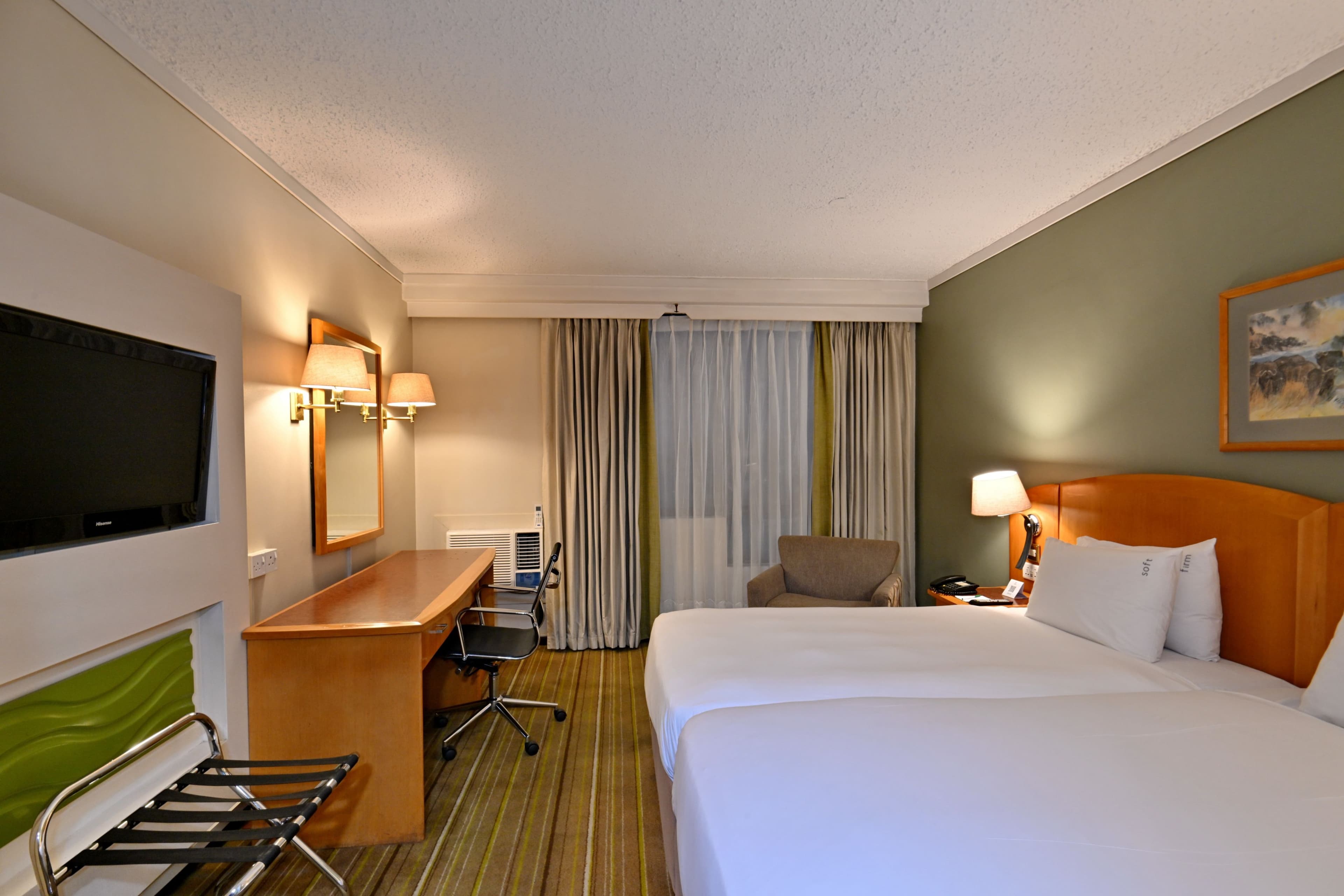 Holiday Inn Harare - Image 2