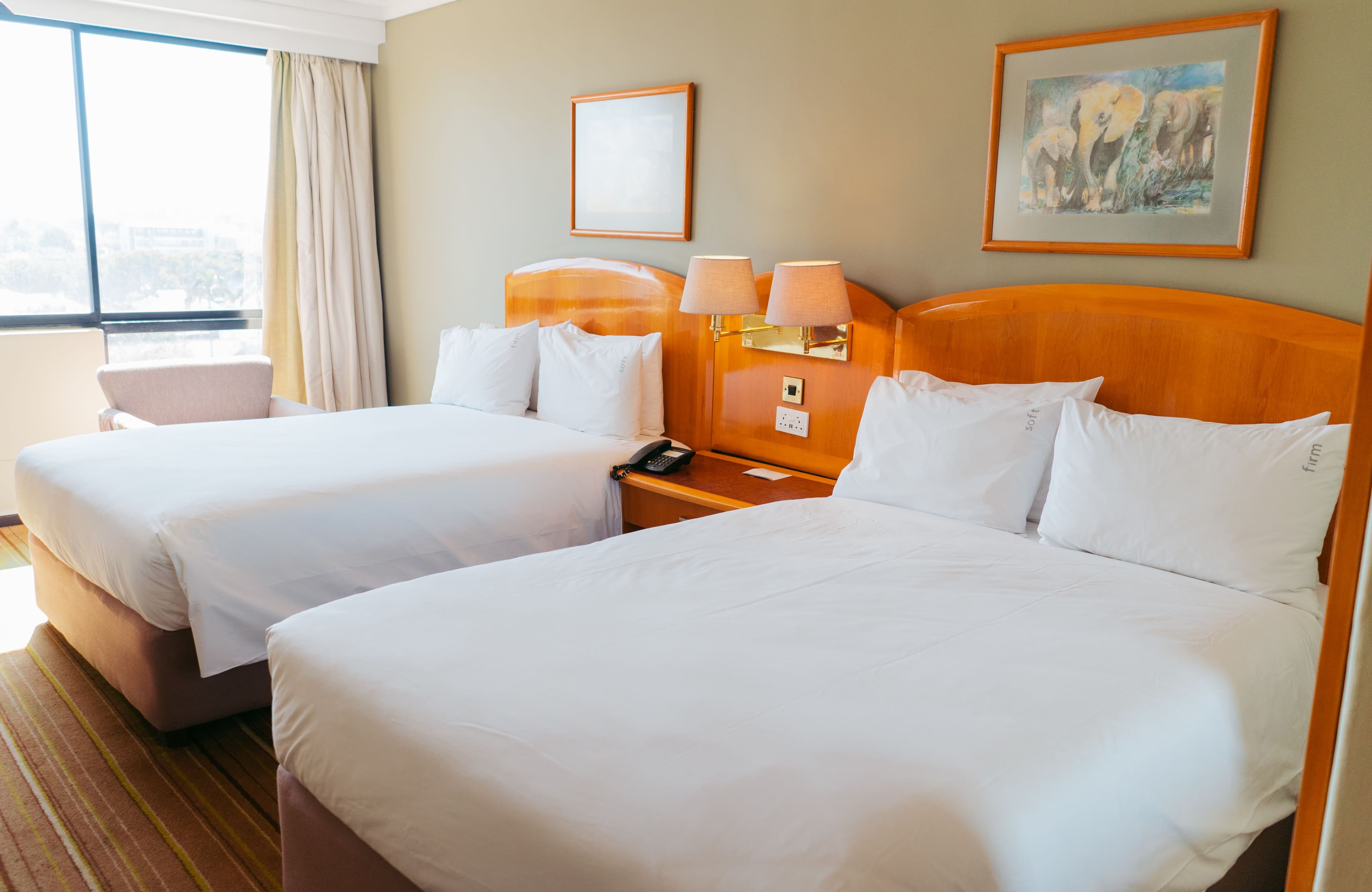 Holiday Inn Harare - Image 5