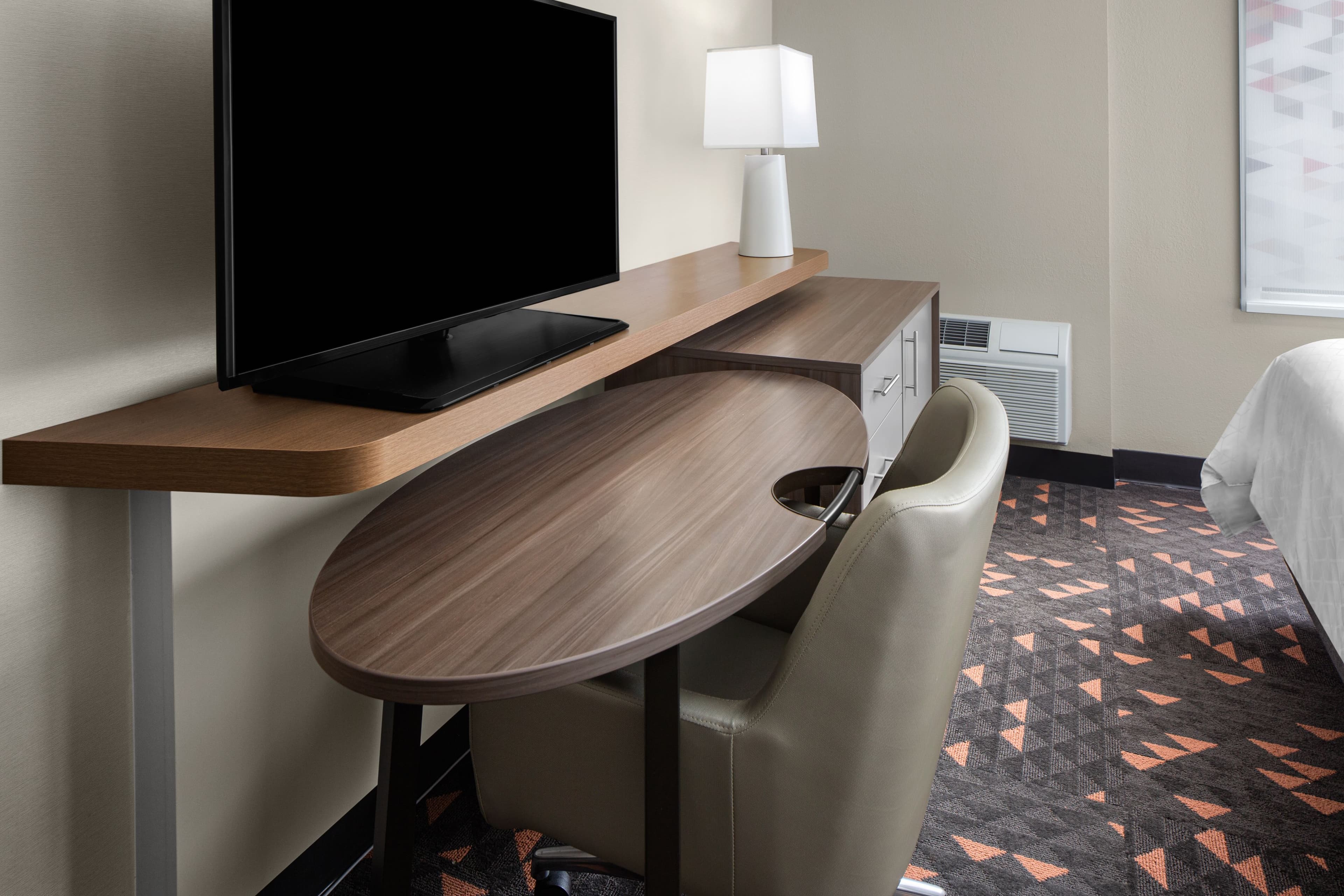 Holiday Inn Hasbrouck Heights-Meadowlands - Image 4