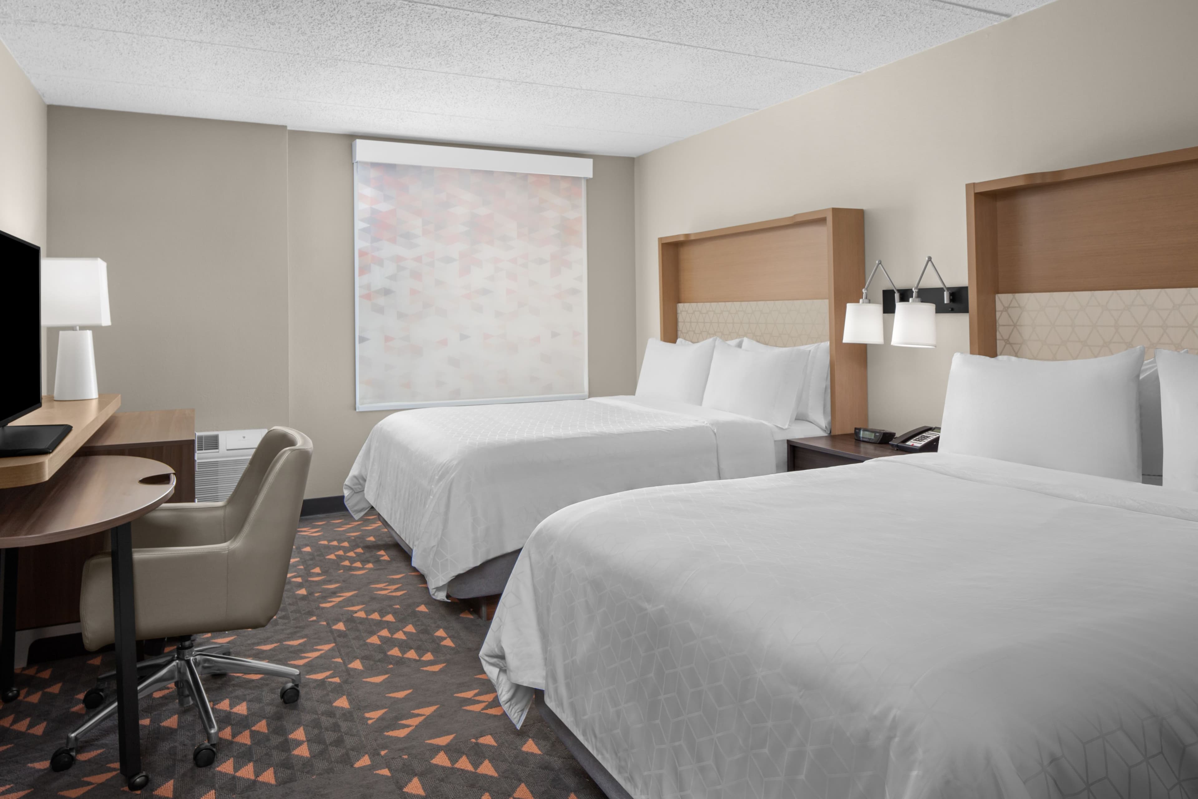 Holiday Inn Hasbrouck Heights-Meadowlands — 19