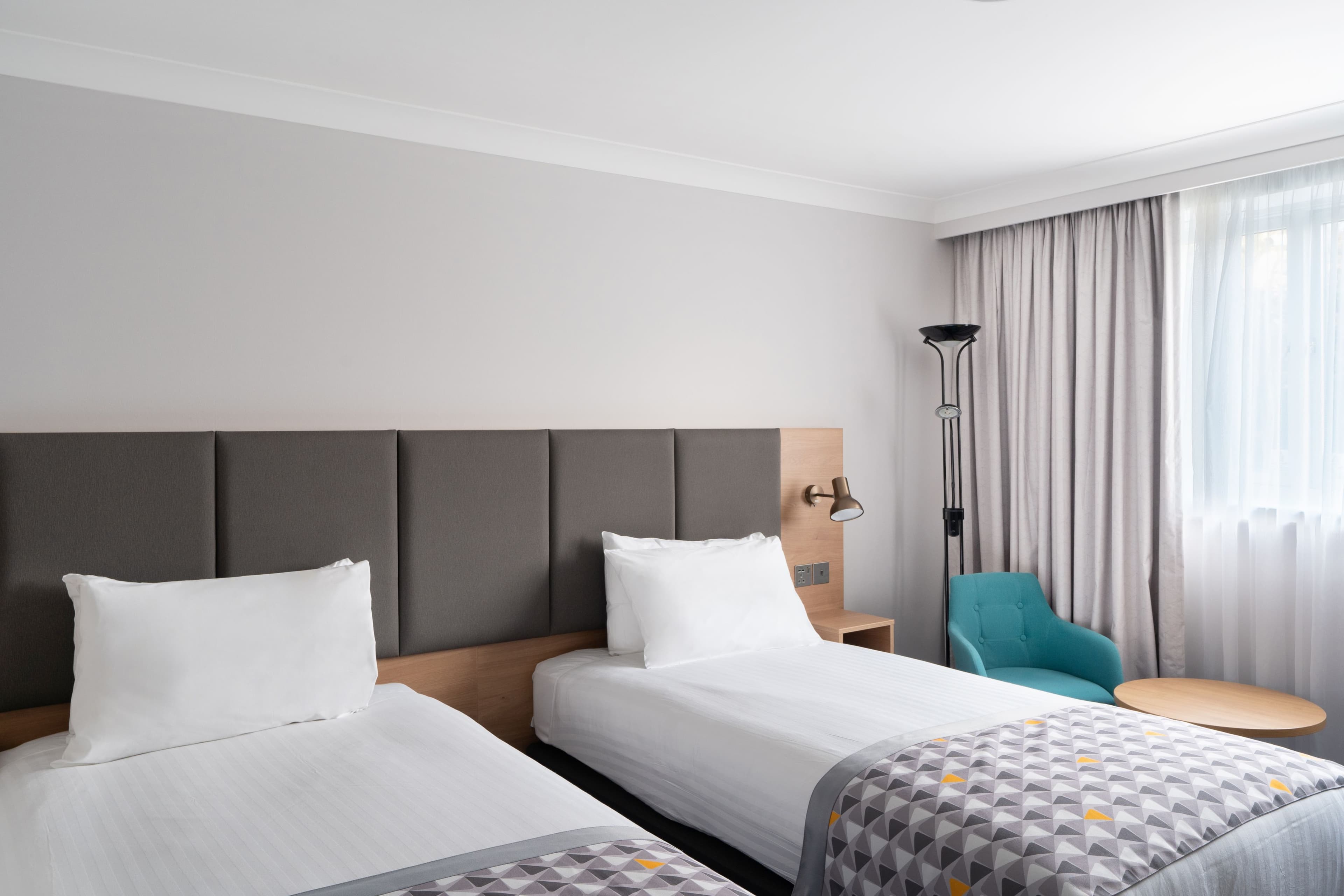 Holiday Inn Hemel Hempstead M1, Jct. 8 — 39