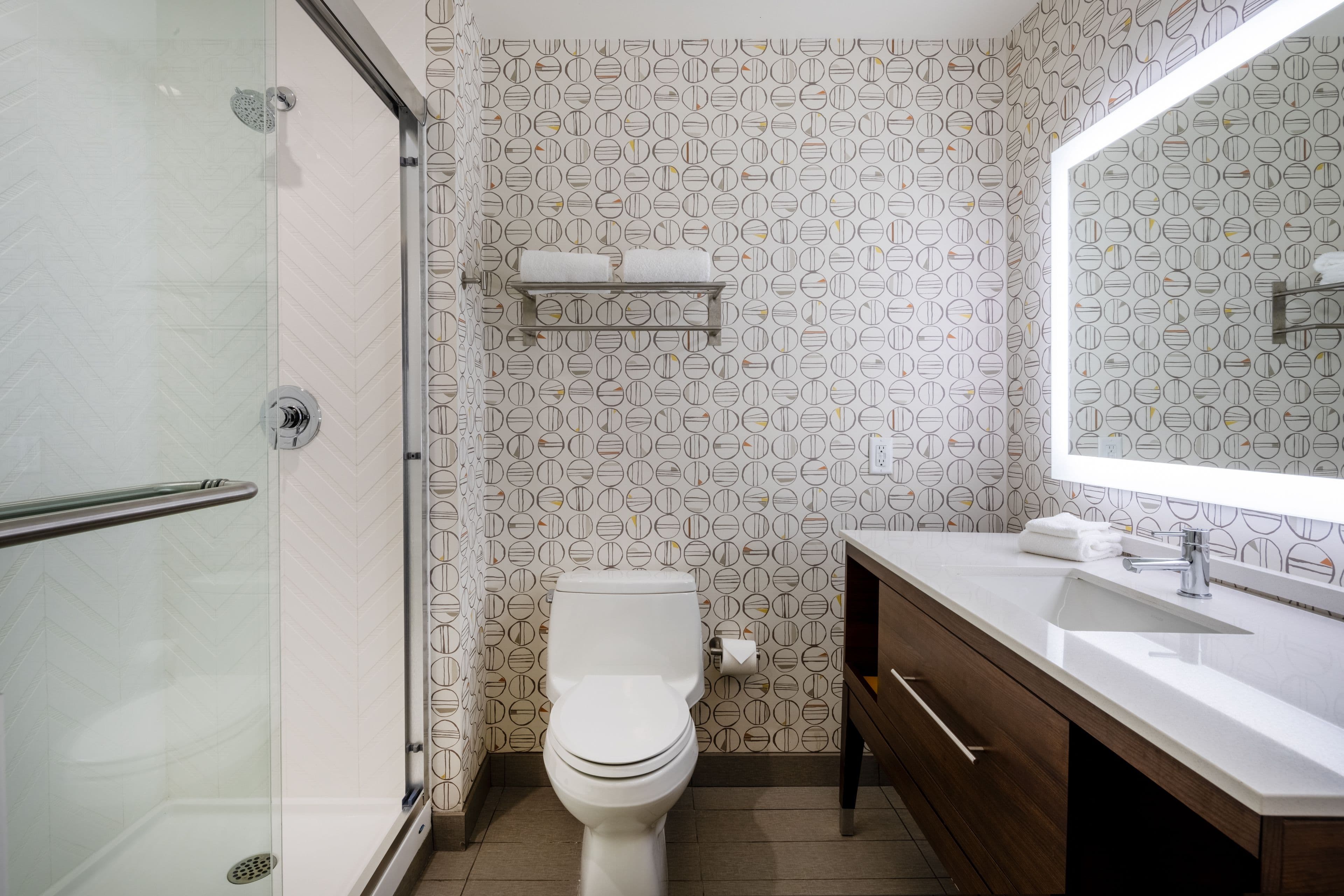 Holiday Inn Long Island - ISLIP Arpt East — 16