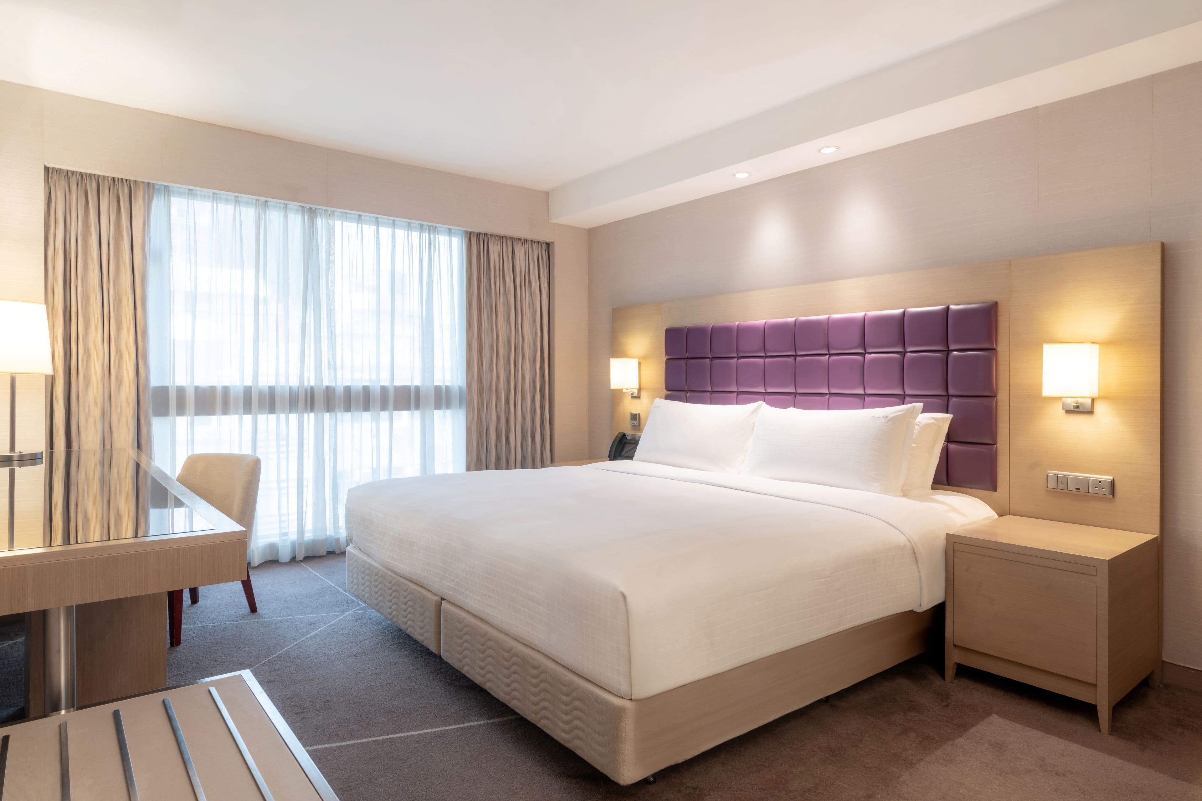 Holiday Inn Golden Mile Hong Kong — 58