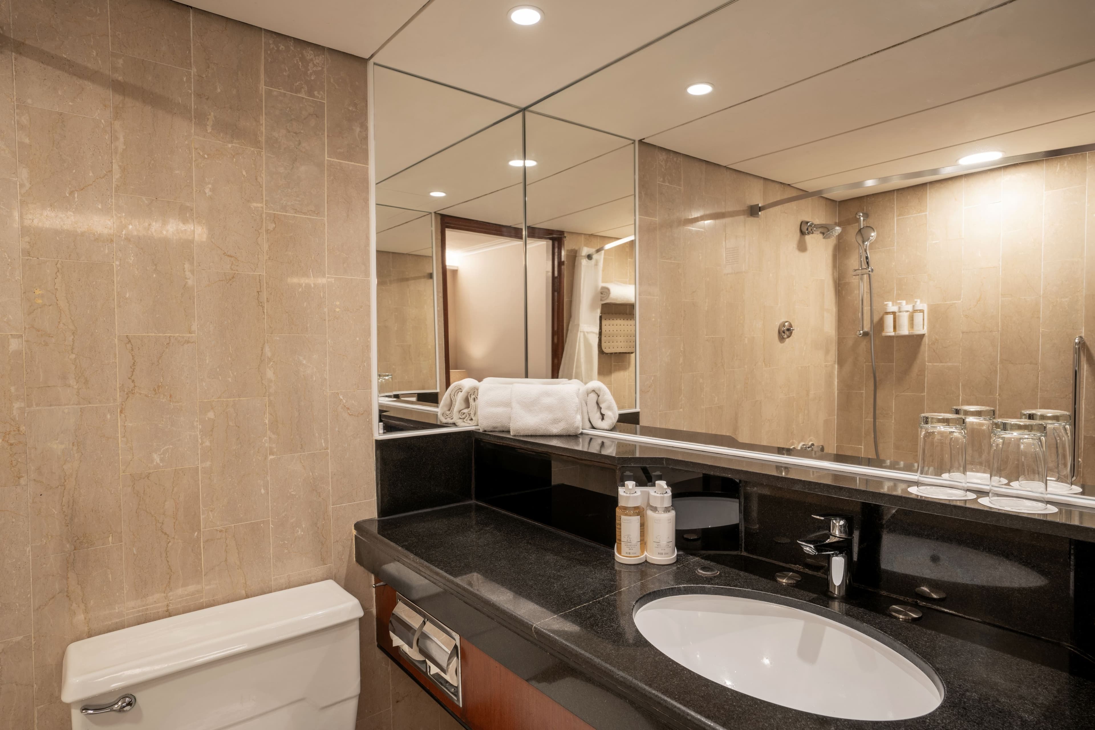 Standard Room - Image 3