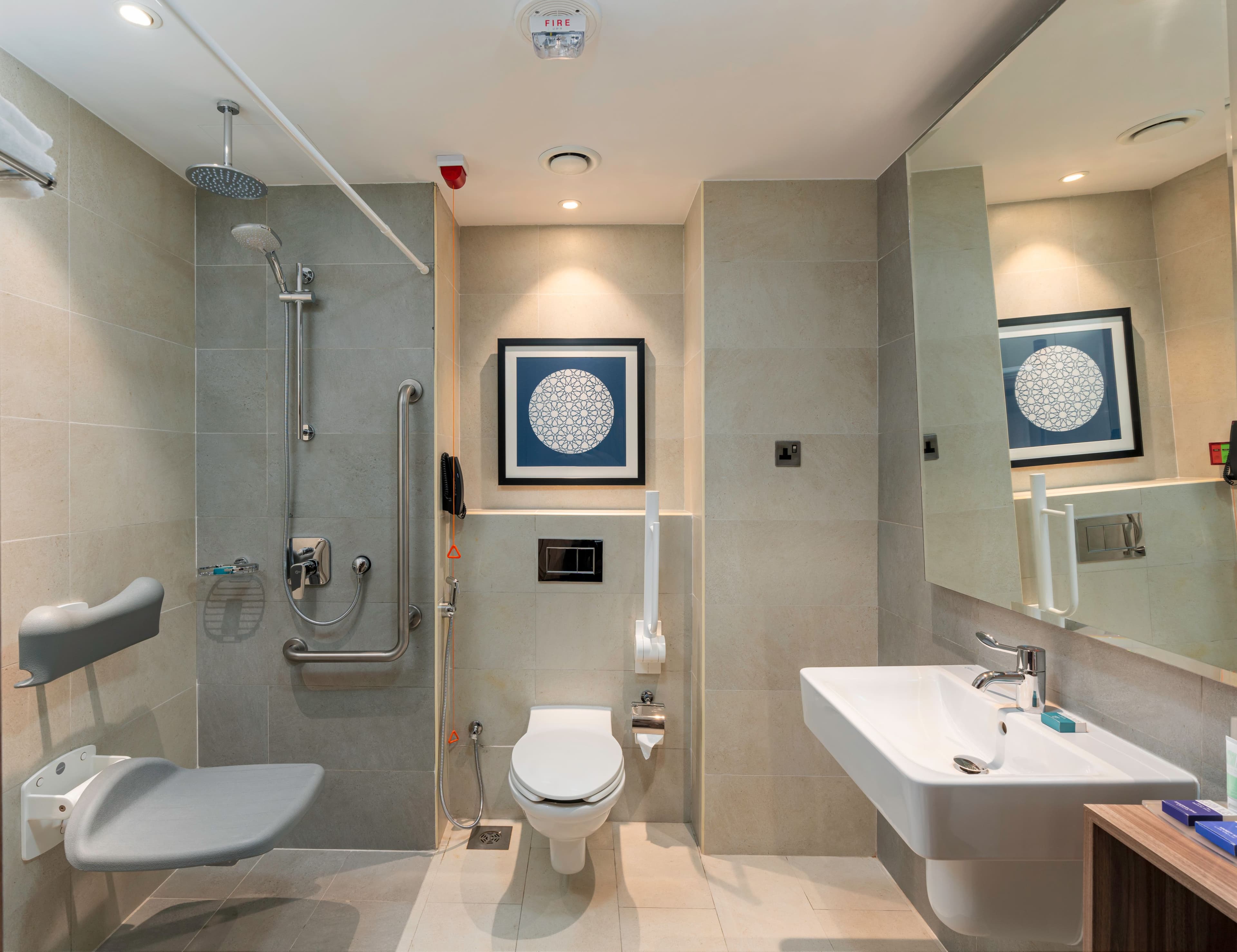 Holiday Inn & Suites Al Jubail — 8