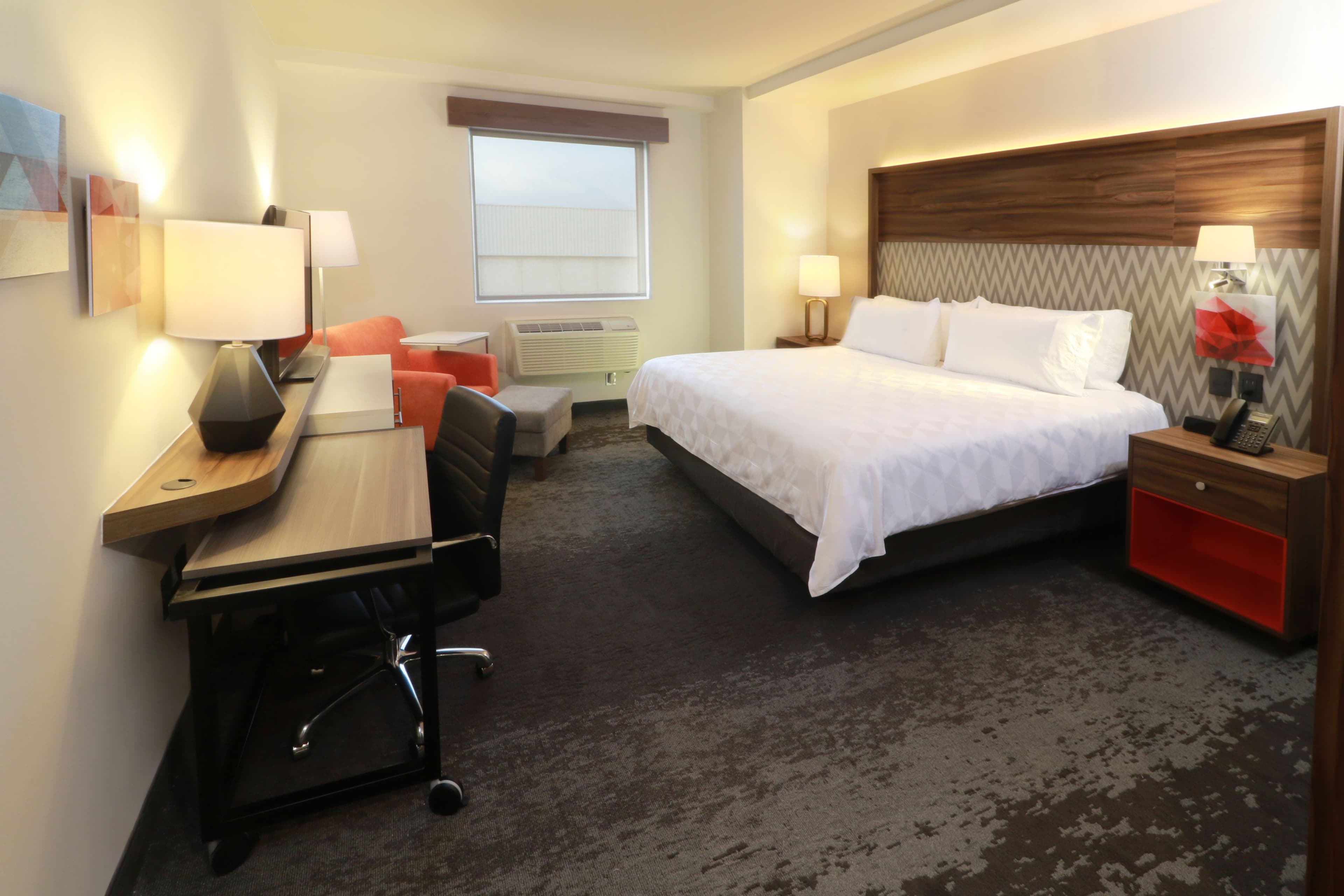 Holiday Inn & Suites Monterrey Apodaca Zona Airport — 8