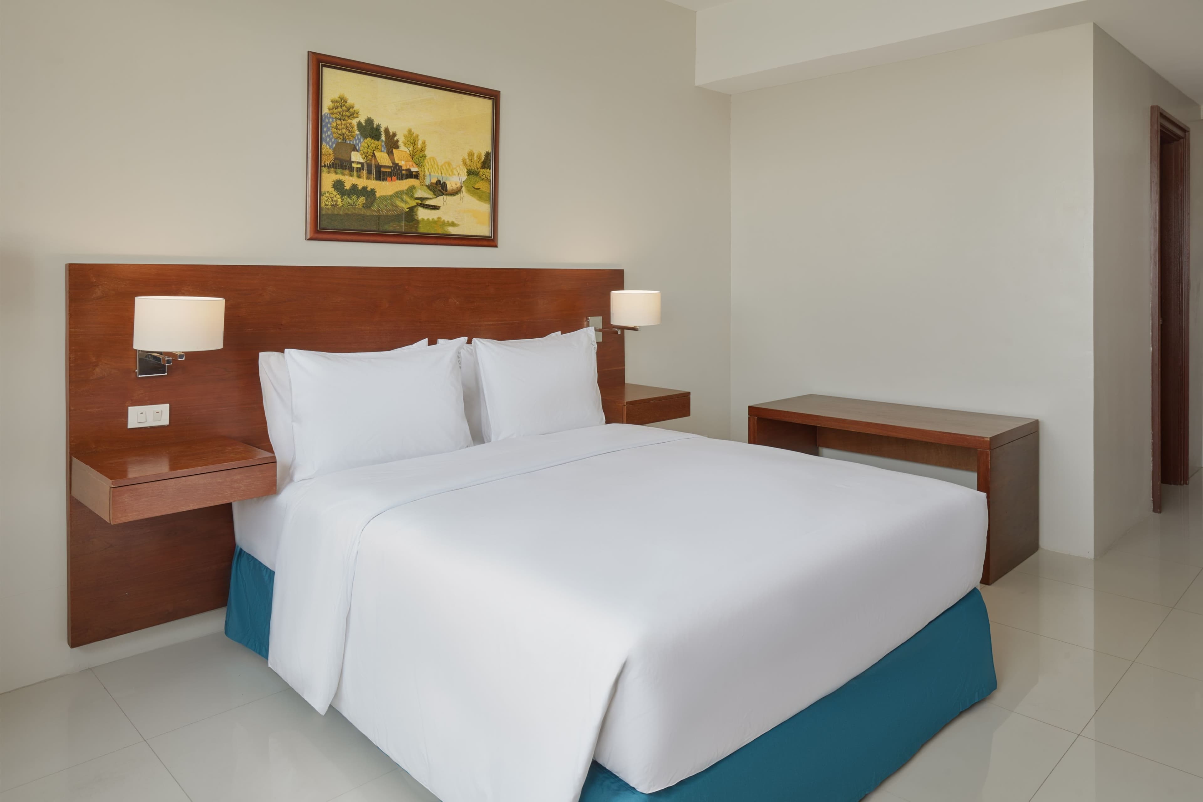 Holiday Inn & Suites Batangas LimaPark — 10