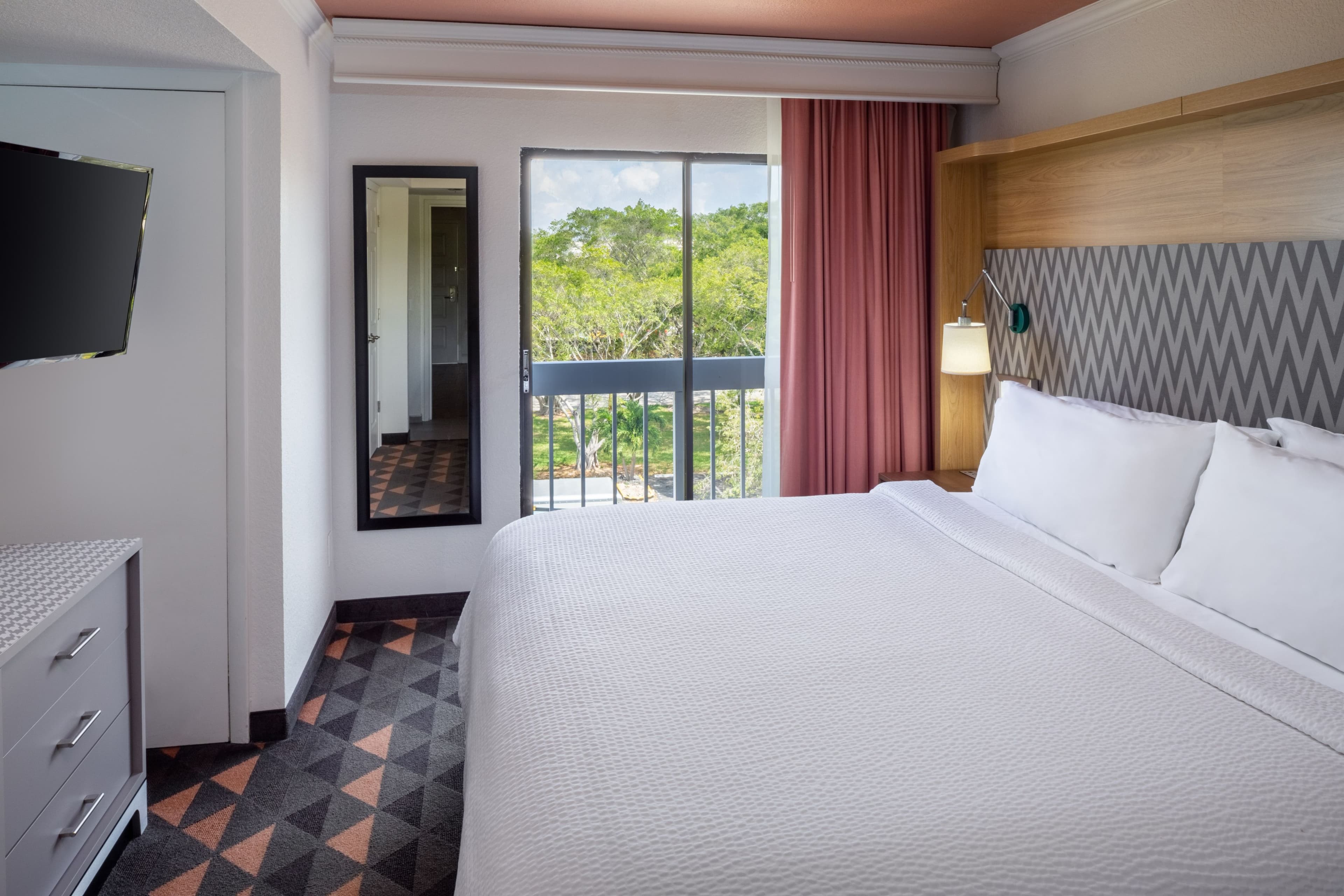 Holiday Inn & Suites Boca Raton - North — 8