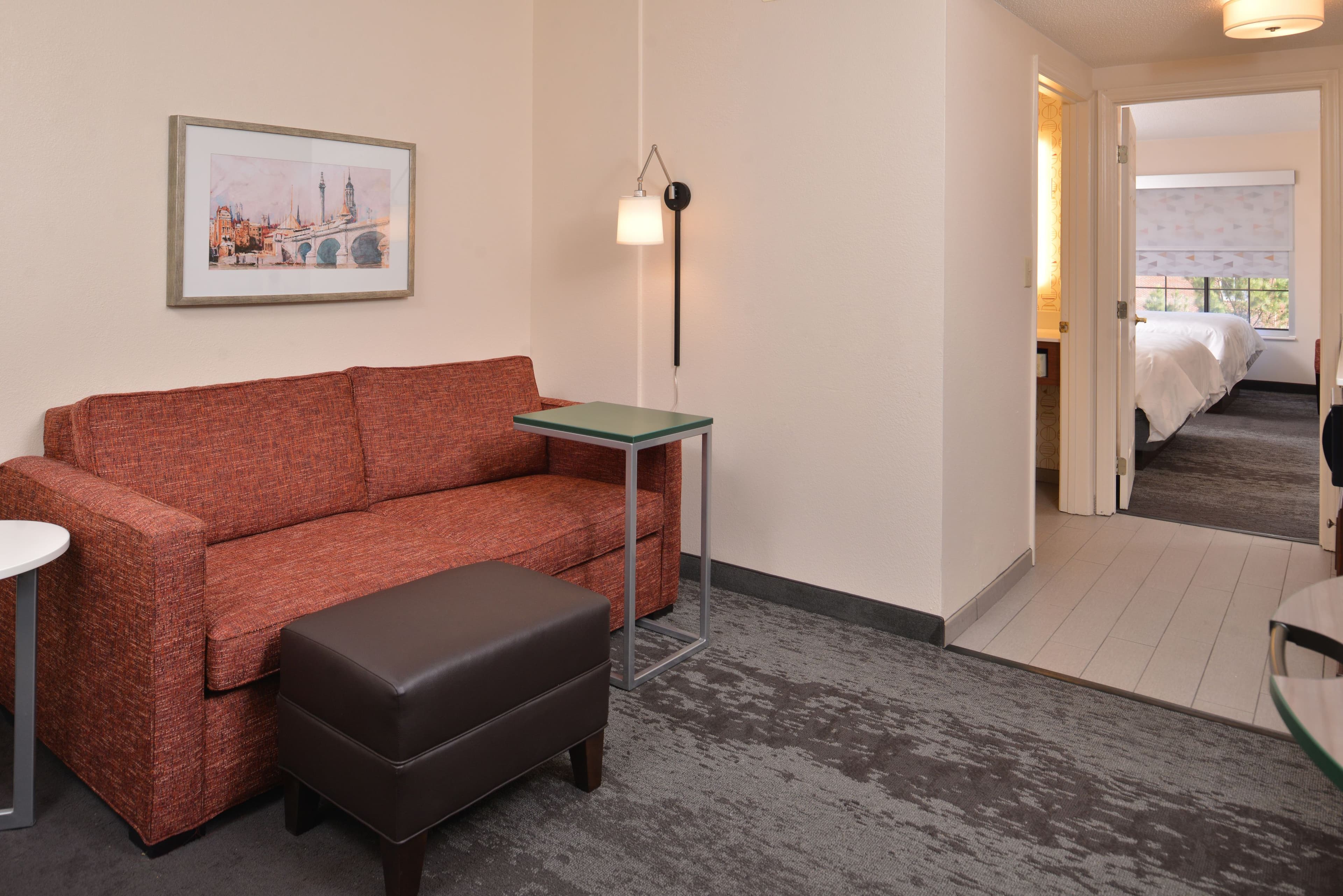 Holiday Inn & Suites Raleigh-Cary (I-40 @Walnut St) — 27