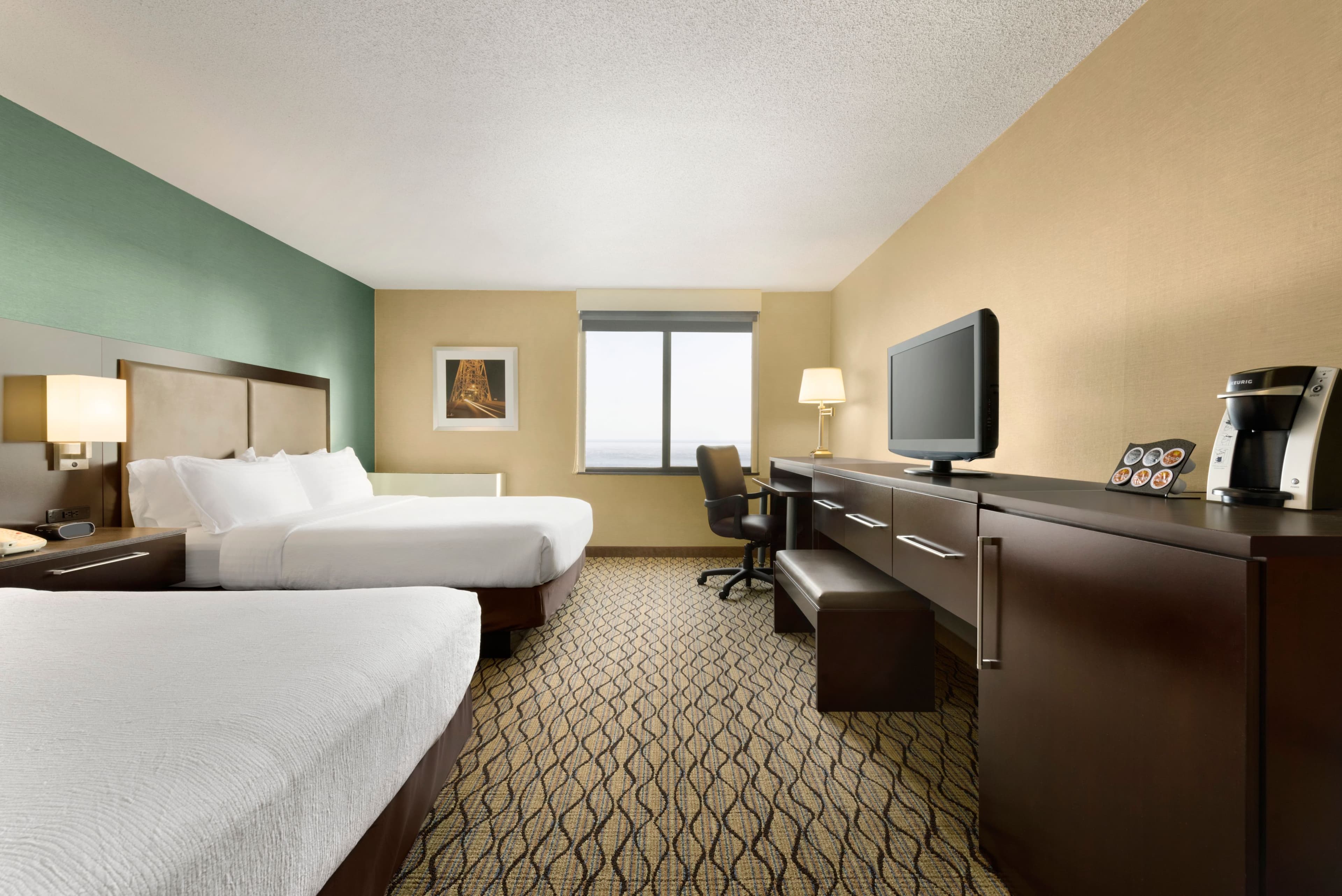 Holiday Inn & Suites Duluth-Downtown — 23