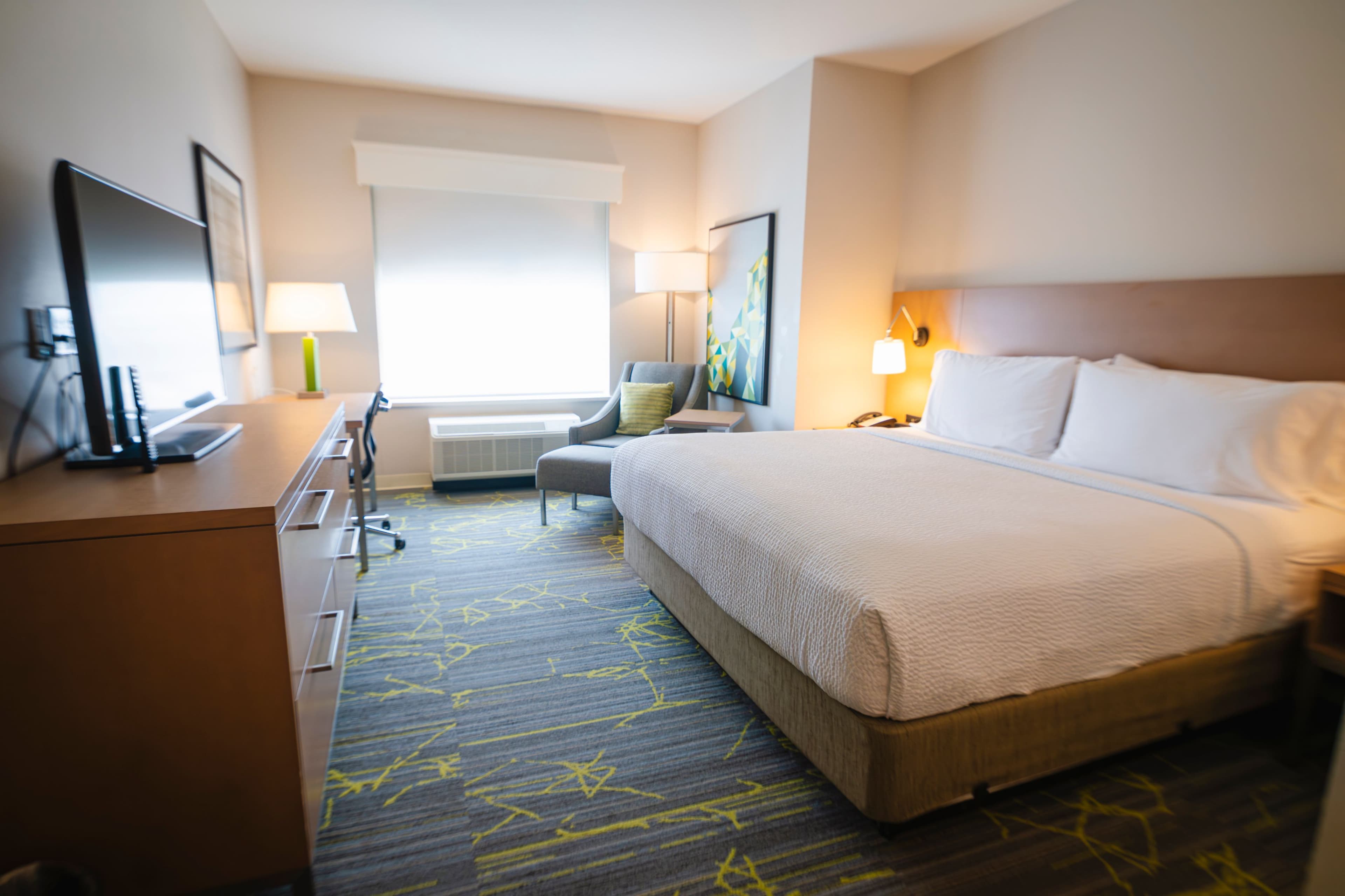 Holiday Inn & Suites Houston NW - Willowbrook - Image 2