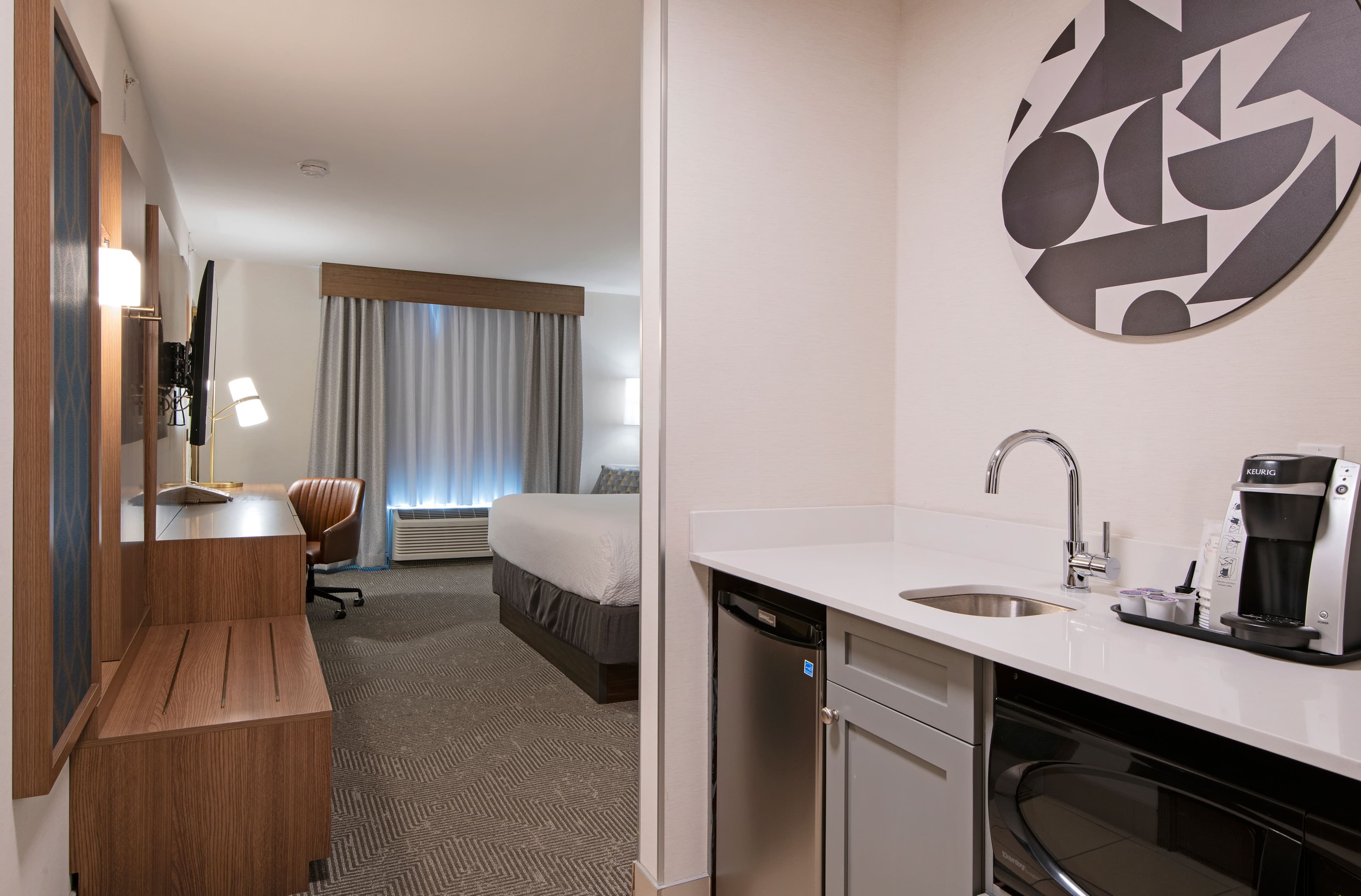 Holiday Inn & Suites Kamloops — 8