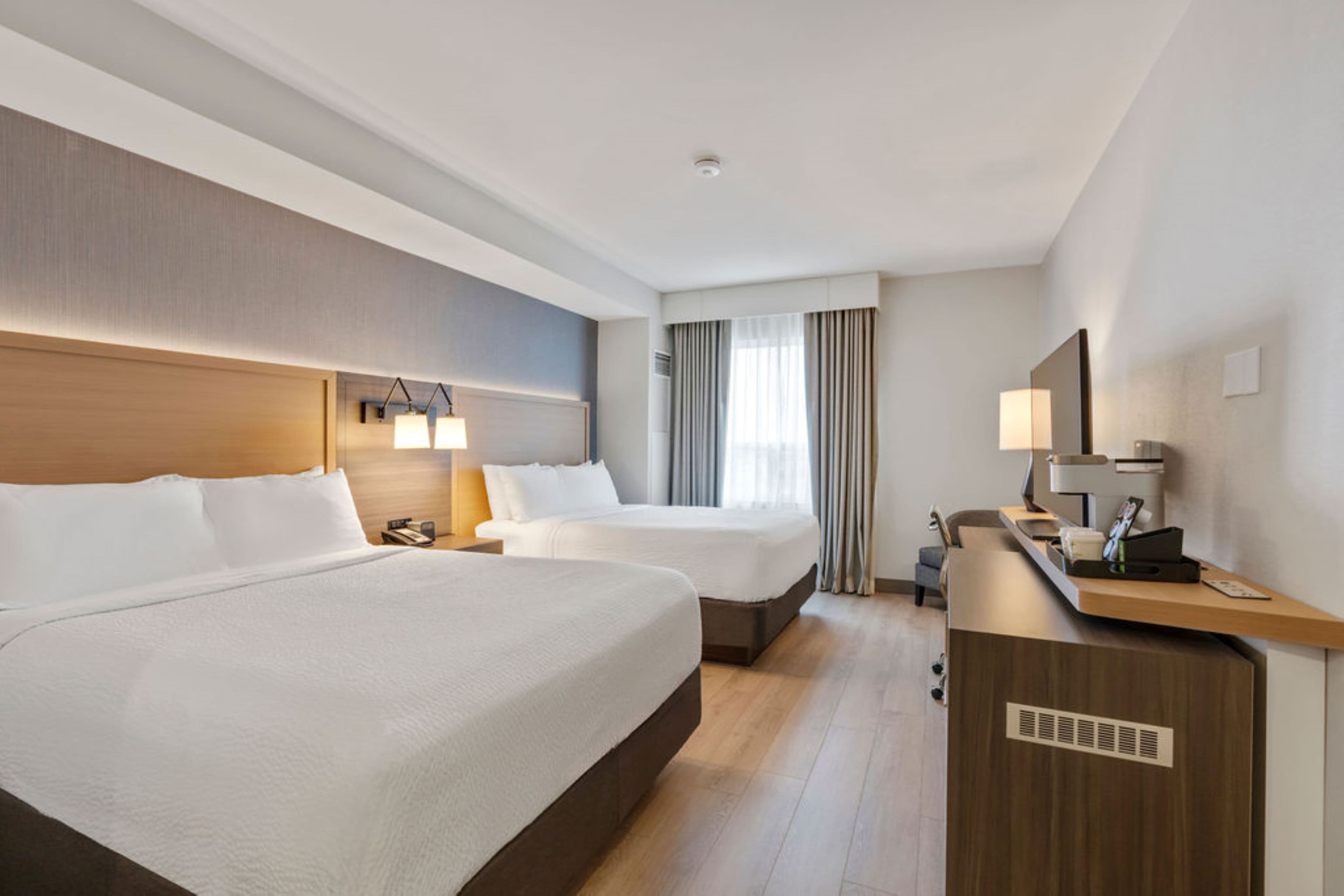 Holiday Inn & Suites Ottawa Kanata — 19